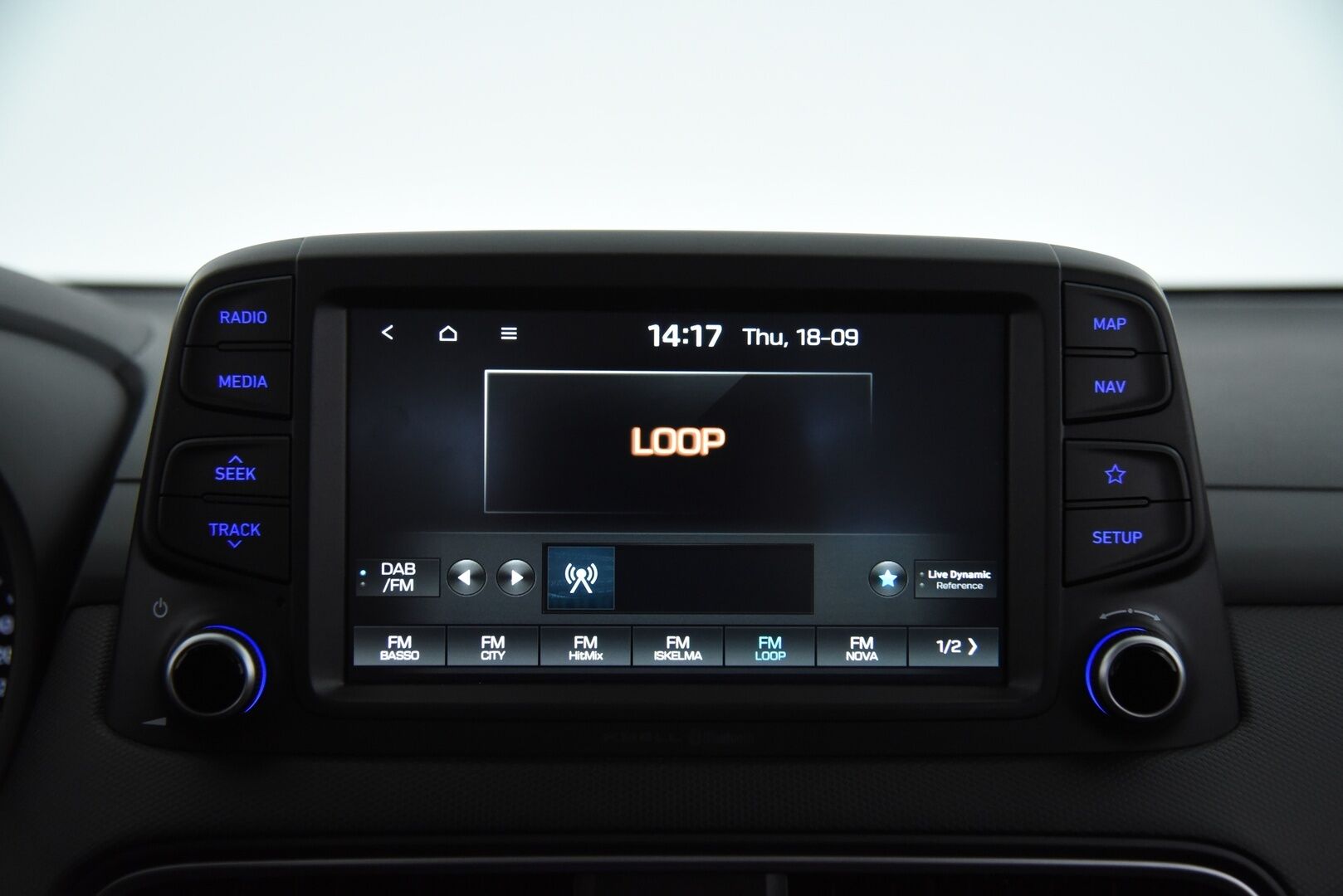 Hyundai KONA 2019 1,6 T-GDI 4WD 7DCT-aut. Comfort WLTP / Suomi-Auto / Vakkari / Krell-Audio / Peruutuskamera / Vetokoukku / Lohkolämmitin - Taloudellinen Nelikko vetokoukulla !