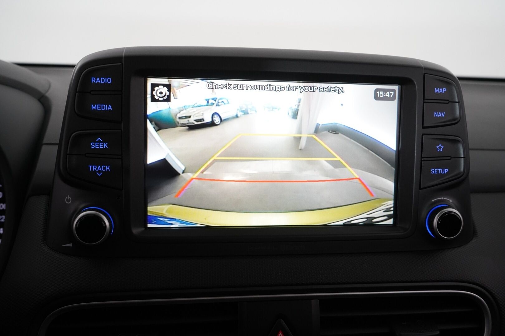 Hyundai KONA 2019 1,6 T-GDI 4WD 7DCT-aut. Comfort WLTP / Suomi-Auto / Vakkari / Krell-Audio / Peruutuskamera / Vetokoukku / Lohkolämmitin - Taloudellinen Nelikko vetokoukulla !