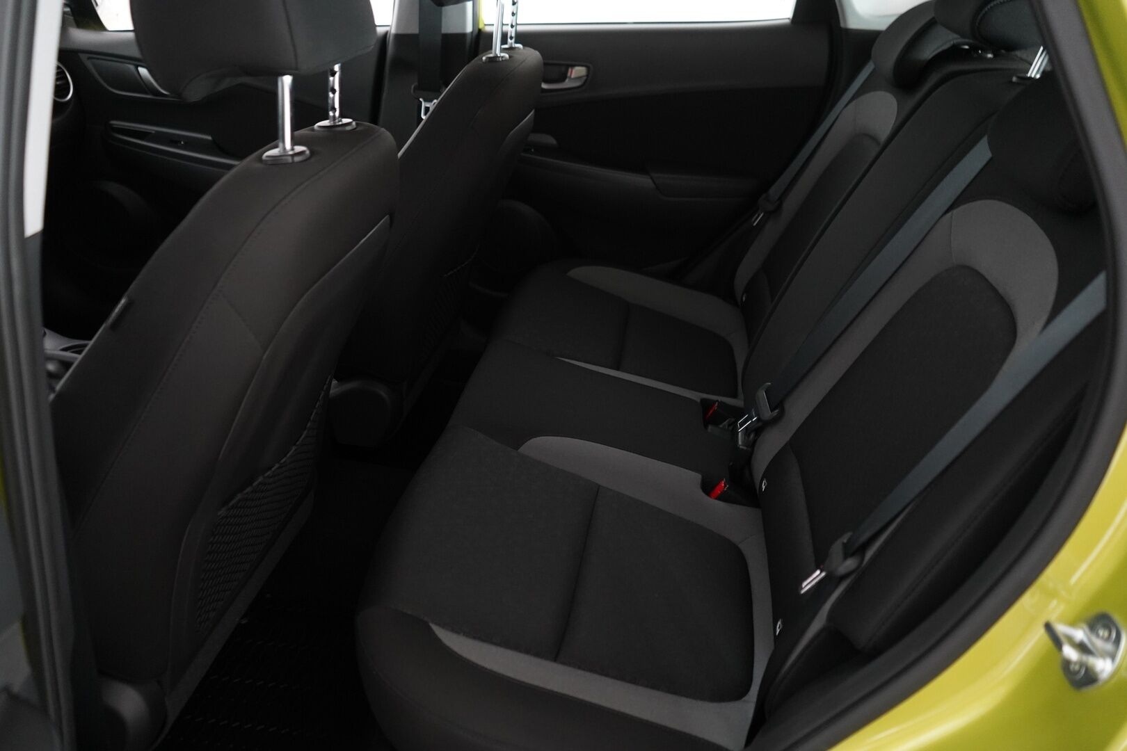 Hyundai KONA 2019 1,6 T-GDI 4WD 7DCT-aut. Comfort WLTP / Suomi-Auto / Vakkari / Krell-Audio / Peruutuskamera / Vetokoukku / Lohkolämmitin - Taloudellinen Nelikko vetokoukulla !