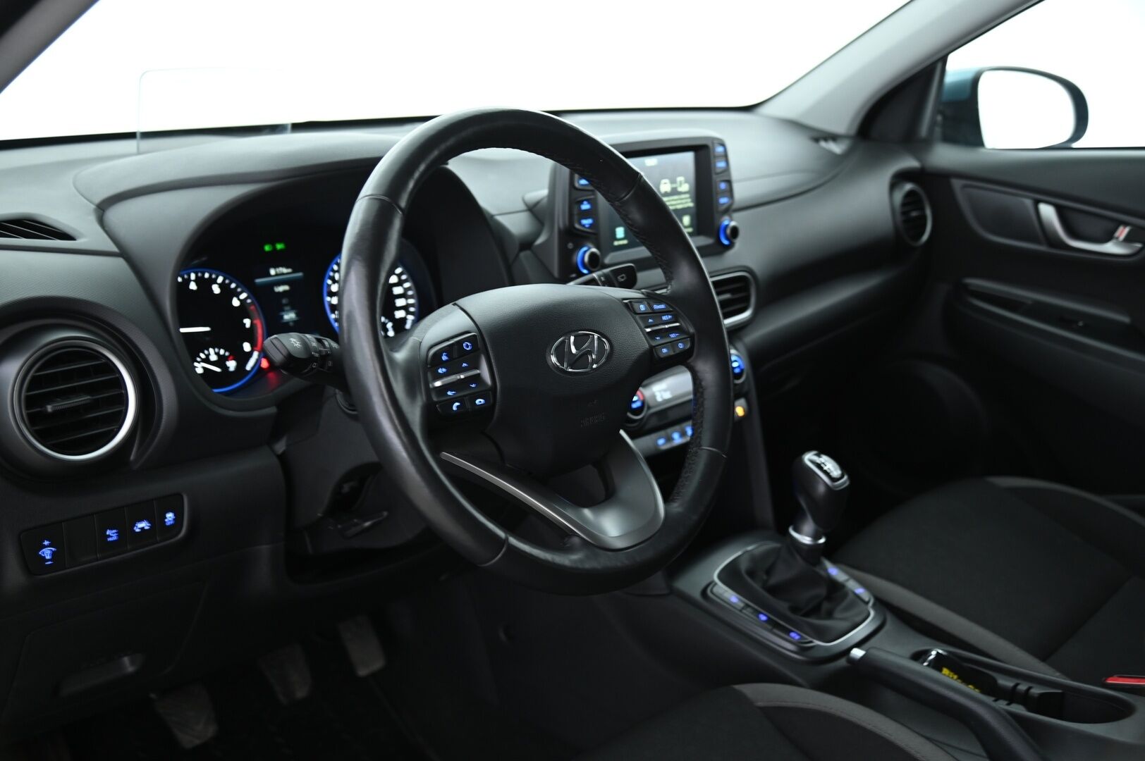 Hyundai KONA 2019 1,0 T-GDI 6MT Style WLTP - * Lohko + sis.p | Ratinlämmitin | Vakkari | Keyless Go | Carplay | Kaukovaloautomatiikka  *