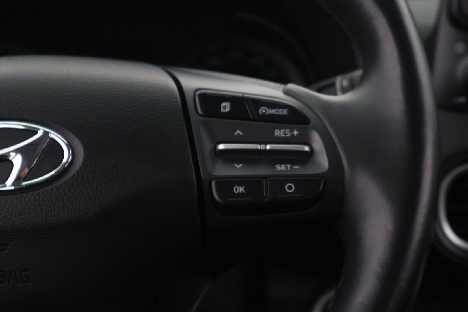 Hyundai KONA 2019 1,0 T-GDI 6MT Style WLTP - * Lohko + sis.p | Ratinlämmitin | Vakkari | Keyless Go | Carplay | Kaukovaloautomatiikka  *