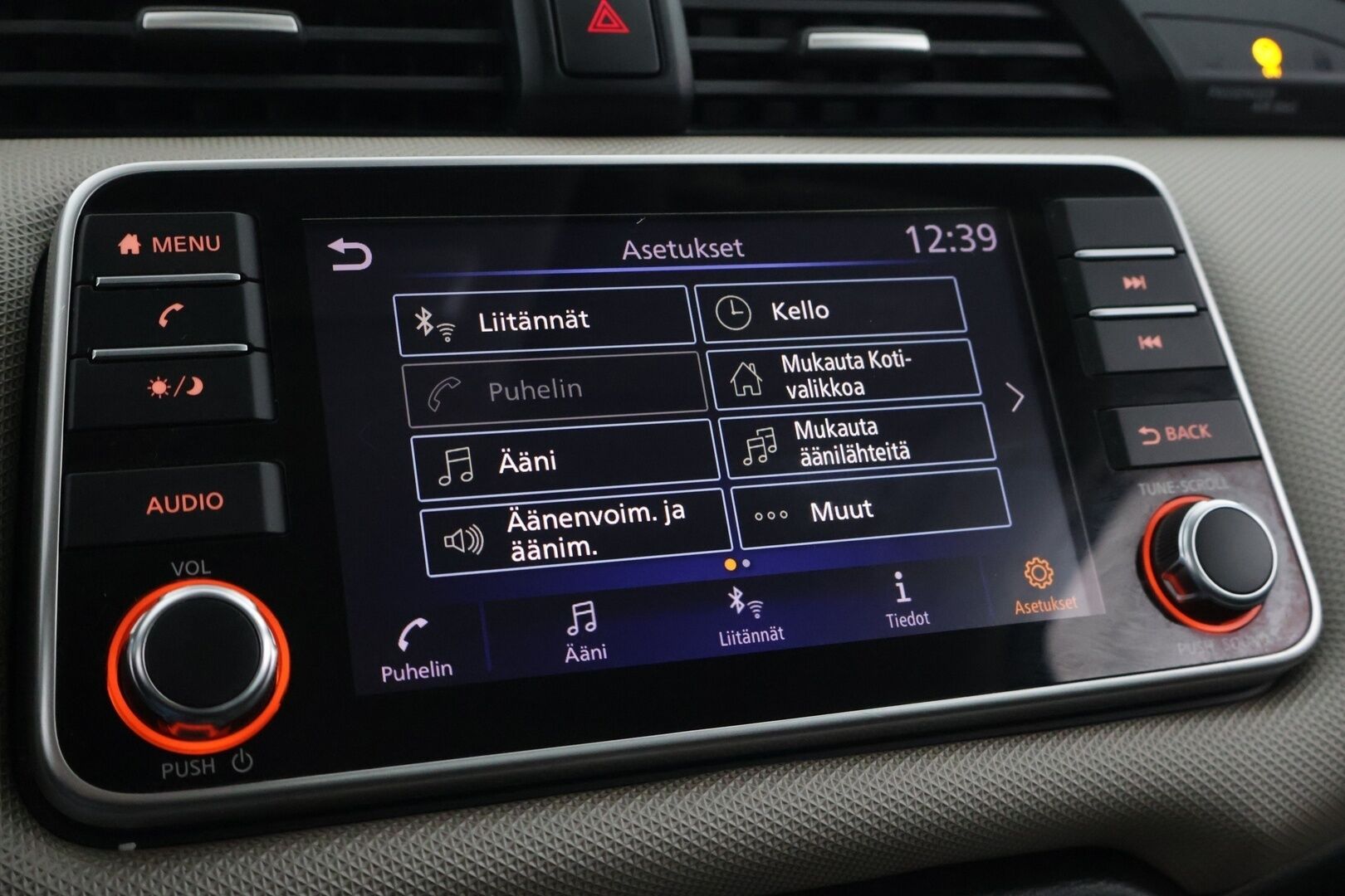 Nissan Micra 2019 1,0L 70 Acenta 5M/T - *Apple Car Play & Android Auto / Lohkolämmitin*