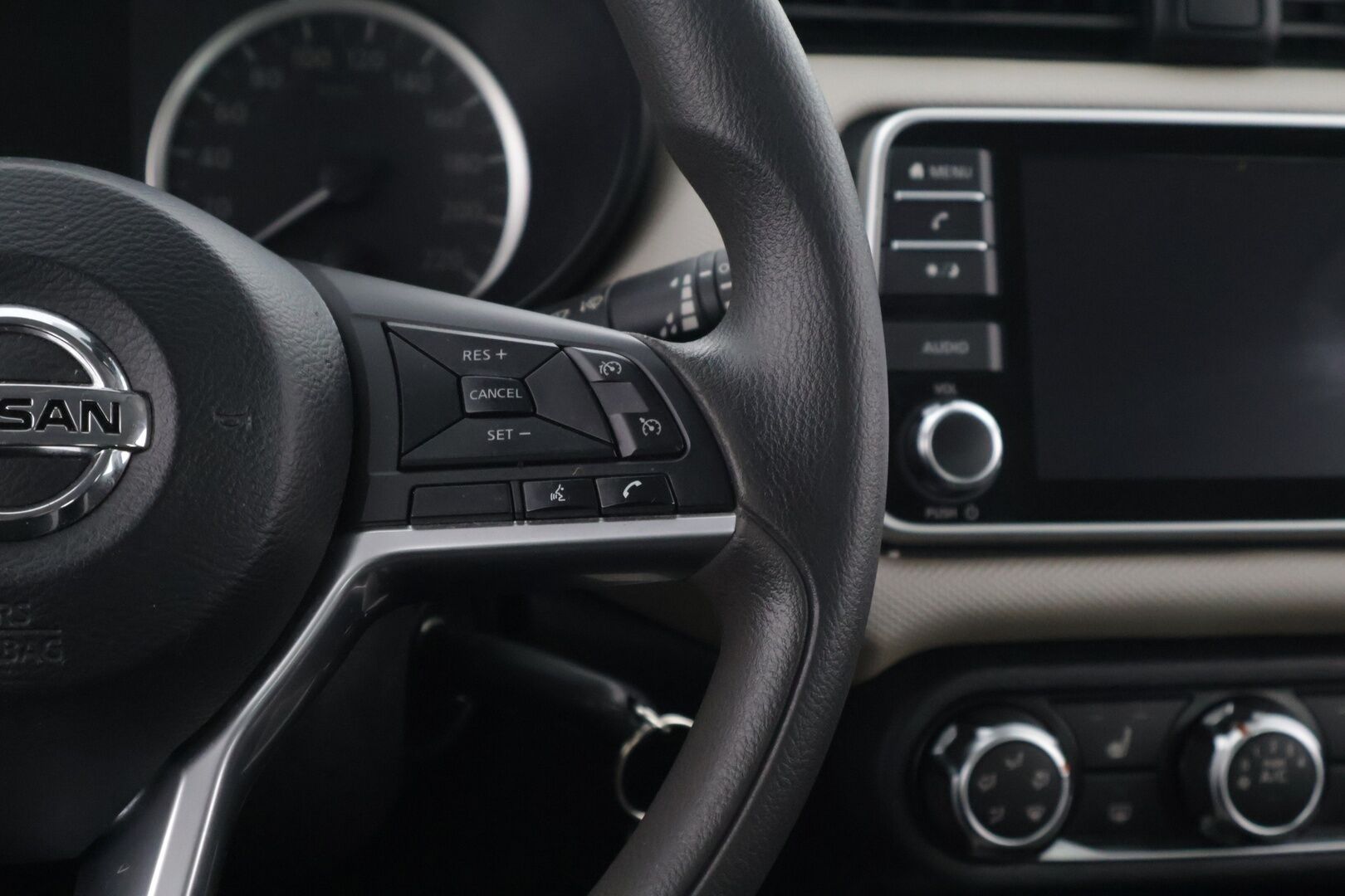 Nissan Micra 2019 1,0L 70 Acenta 5M/T - *Apple Car Play & Android Auto / Lohkolämmitin*