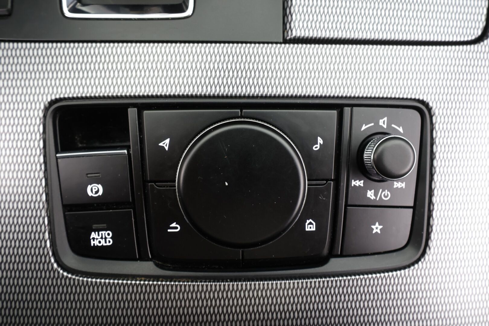 Mazda CX-60 2022 2.5 PHEV 8AT AWD PR Homura * ACC / HUD / Panorama / Muistipenkki / P.kamera / Ilmastoidut nahat / LED / Navi * - Suomi-auto / Akku kuntotarkastettu SoH 94% / Kahdet renkaat aluvanteilla / Merkkihuollettu