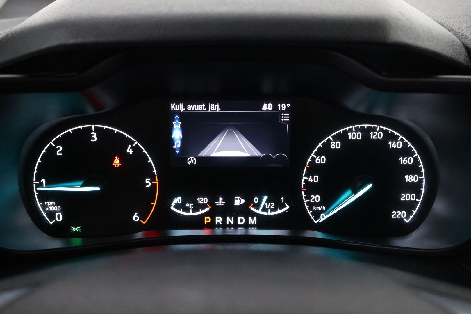 Ford Grand Tourneo Connect 2018 1,5 TDCi 120 hv A8 Titanium 5-ovinen - 7-P / Webasto / Panoraama / Vetokoukku / P.Kamera / Lohko / Vakkari / Suomiauto