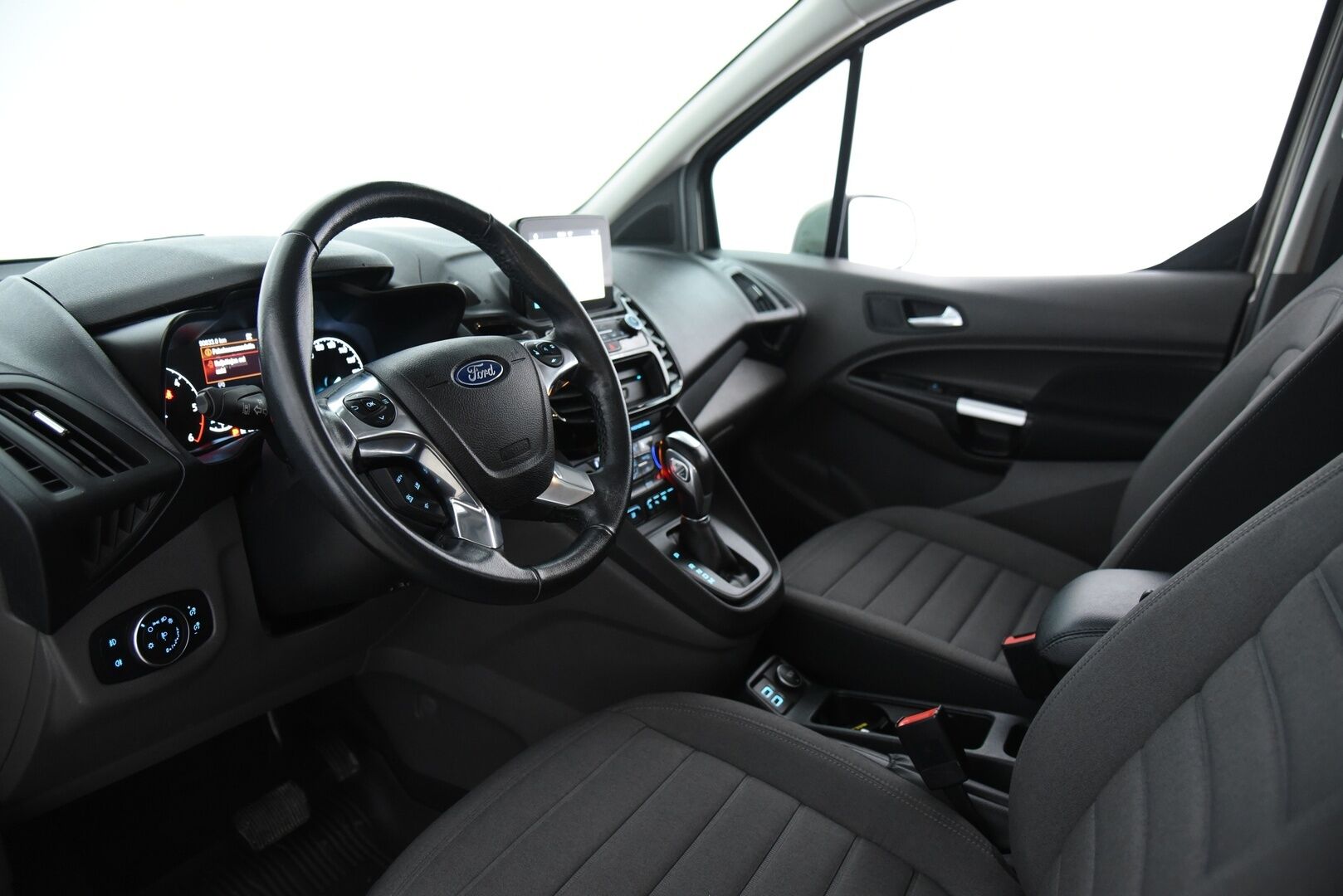 Ford Grand Tourneo Connect 2018 1,5 TDCi 120 hv A8 Titanium 7-paik - Suomi-Auto | Webasto | Lasikatto | P-kamera | NAVI | KeylessGo | Vakkari 