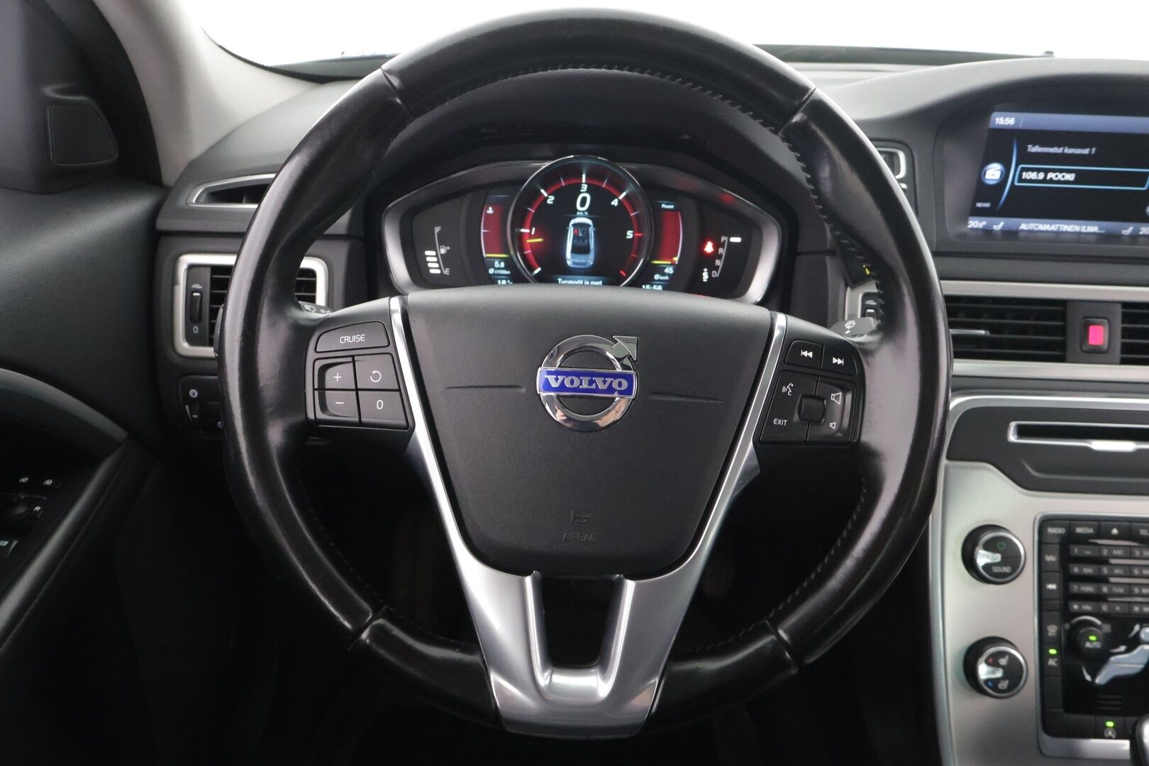 Volvo S80 2013 D4 Classic aut - Kuskinpenkki muistilla ja ilmastoinnilla / Vetokoukku / Vakkari / Kattoikkuna