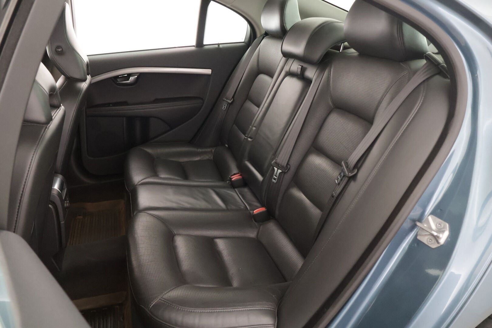 Volvo S80 2013 D4 Classic aut - Kuskinpenkki muistilla ja ilmastoinnilla / Vetokoukku / Vakkari / Kattoikkuna