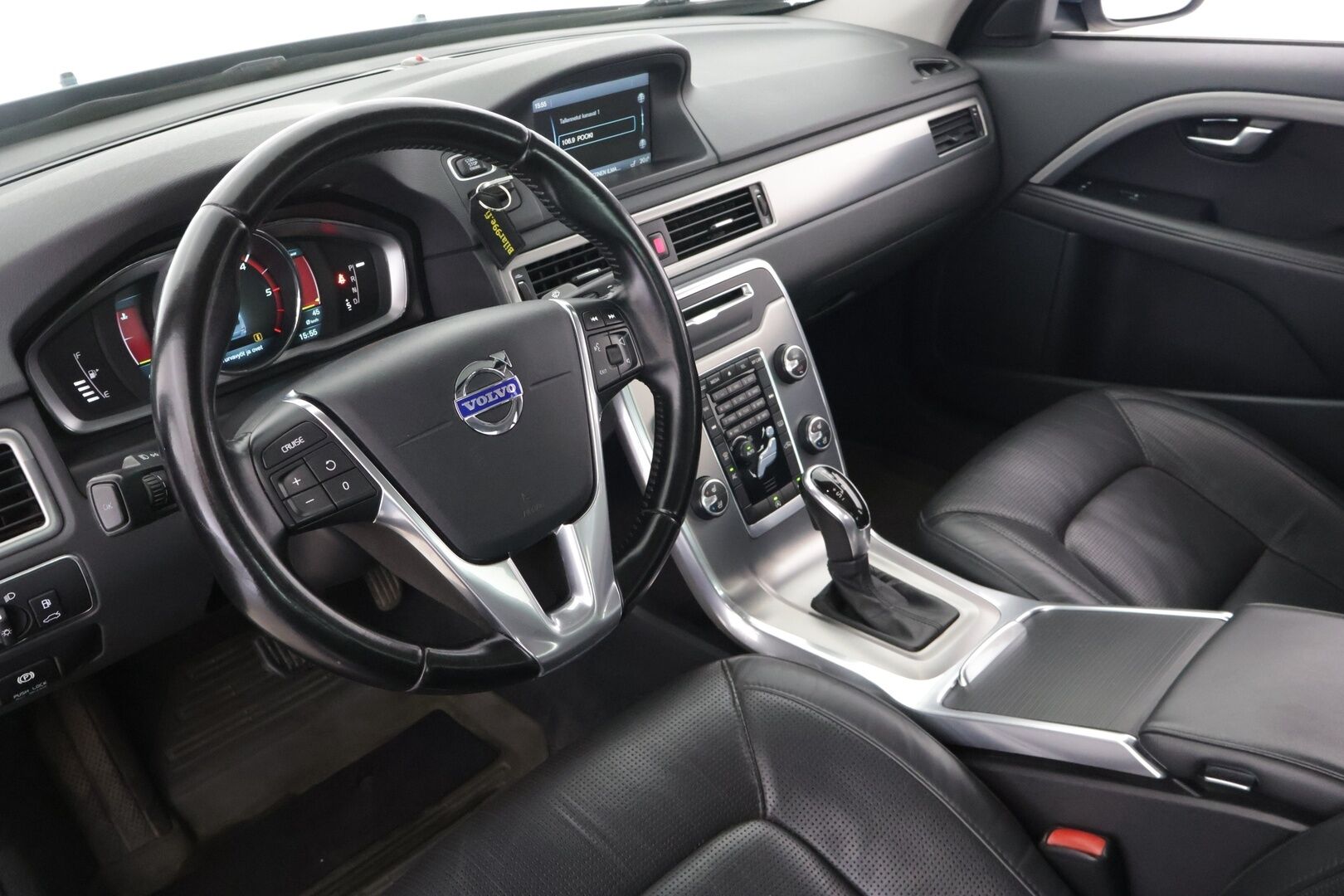 Volvo S80 2013 D4 Classic aut - Kuskinpenkki muistilla ja ilmastoinnilla / Vetokoukku / Vakkari / Kattoikkuna
