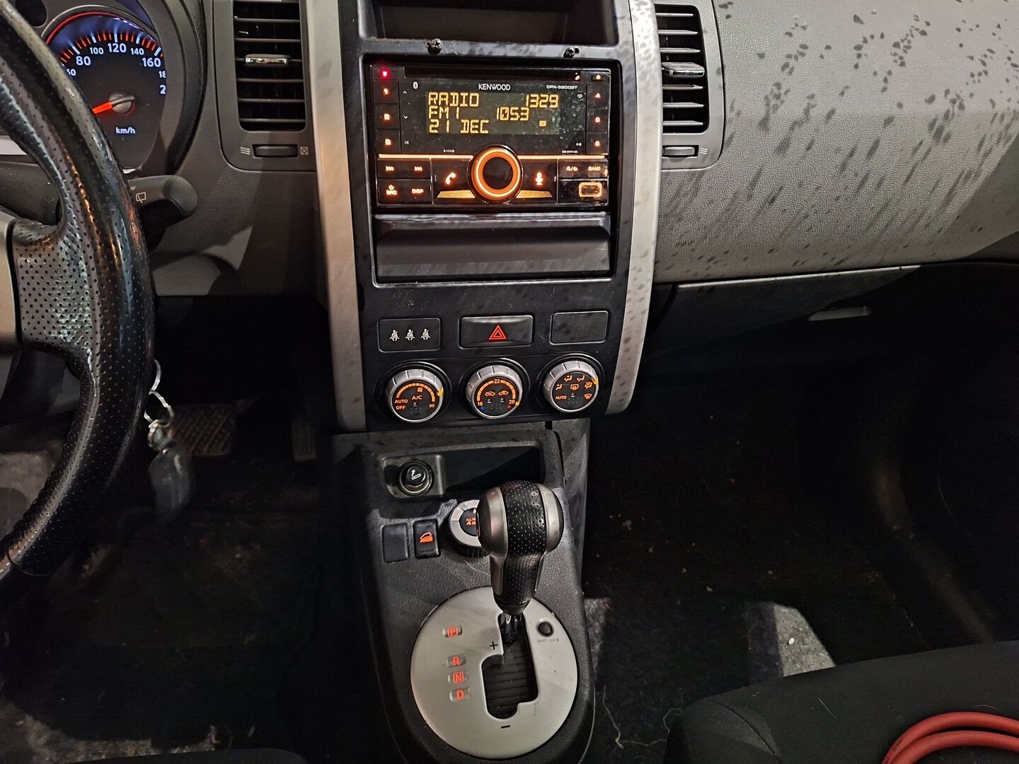 Nissan X-TRAIL 2007 II 2.0 dCi 110kW 4x4 - YritysOutlet - Myydään vain yrityksille / Panorama / Vakkari / Koukku / Lohko / LED-lisävalo* - – Tämä auto myydään YritysOutlet -valikoimasta vain yritykselle