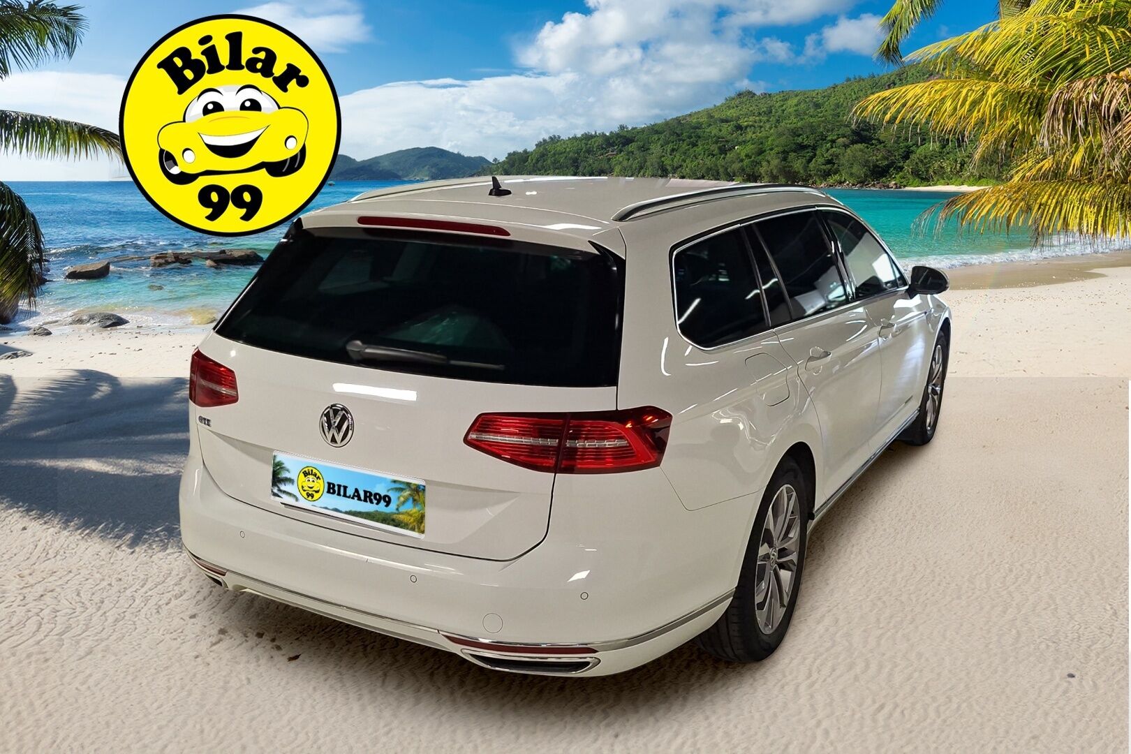 Volkswagen PASSAT 2017 Variant GTE Plug-In Hybrid 160 kW (218 hv) DSG-automaatti - | Adapt.Vakkari | 360-Kamera | Nahka-Alcantara | Vetokoukku | Sähköluukku! |