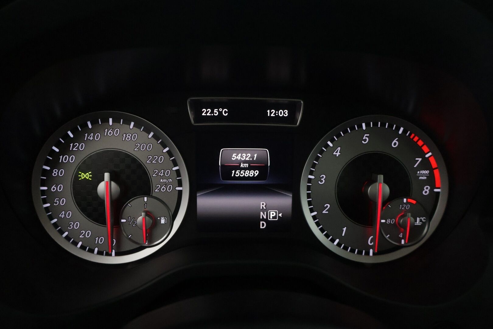 Mercedes-Benz A 2015 180 BE A * Panaroma / Tutkat  / Vakkari / Navi * - Juuri huollettu / Panaroma / Näyttävä yksilö - HULLUT AVAJAISHULINAT KORKOTARJOUS 3,29 %