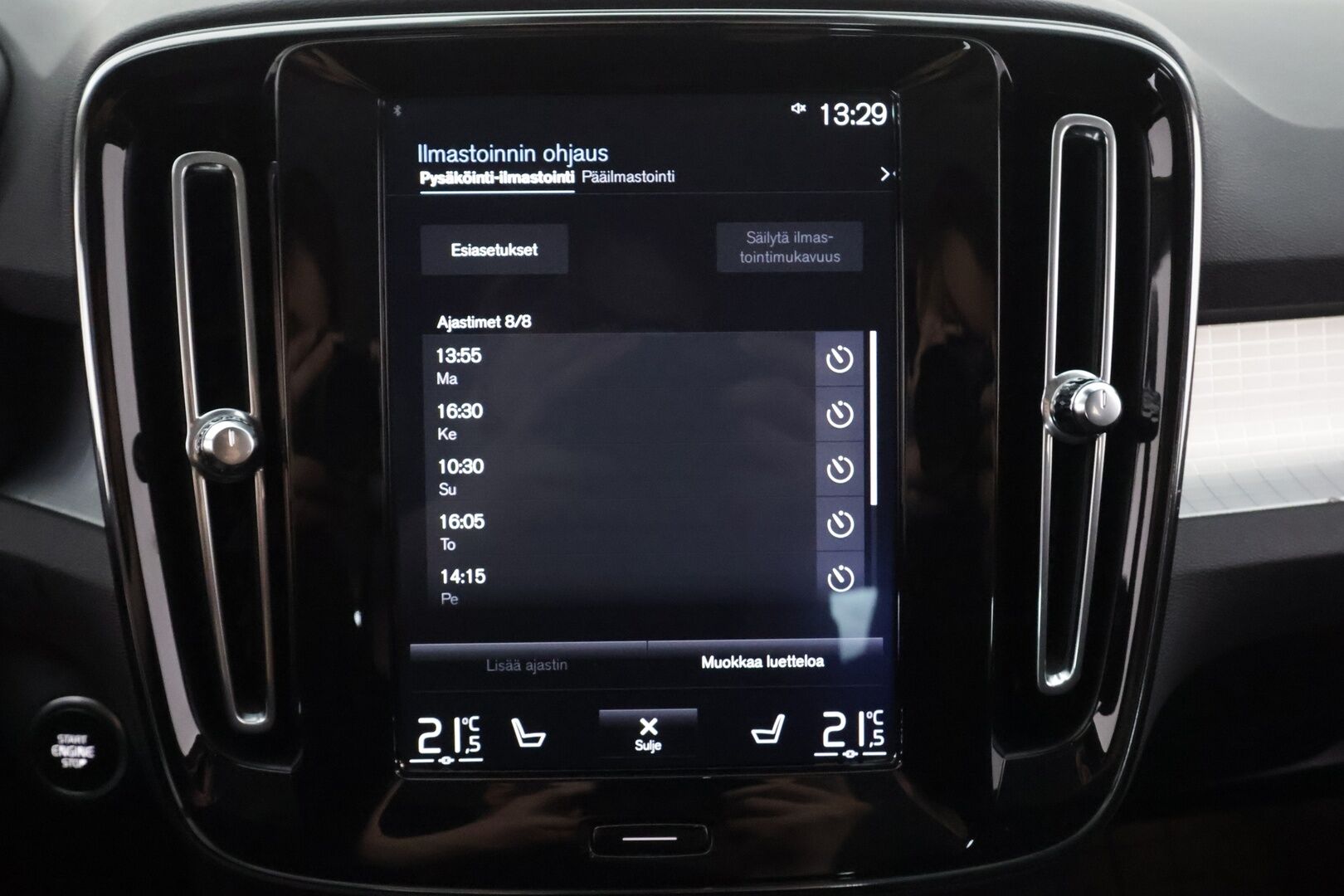 Volvo XC40 2019 D3 AWD Business aut * ACC / Webasto / LED / Navi / Keyless / Sähköluukku / Ratinlämmitin / P.tutkat * - Suomi-auto / Kahdet renkaat aluvanteilla - HULLUT AVAJAISHULINAT KORKOTARJOUS 3,29 %