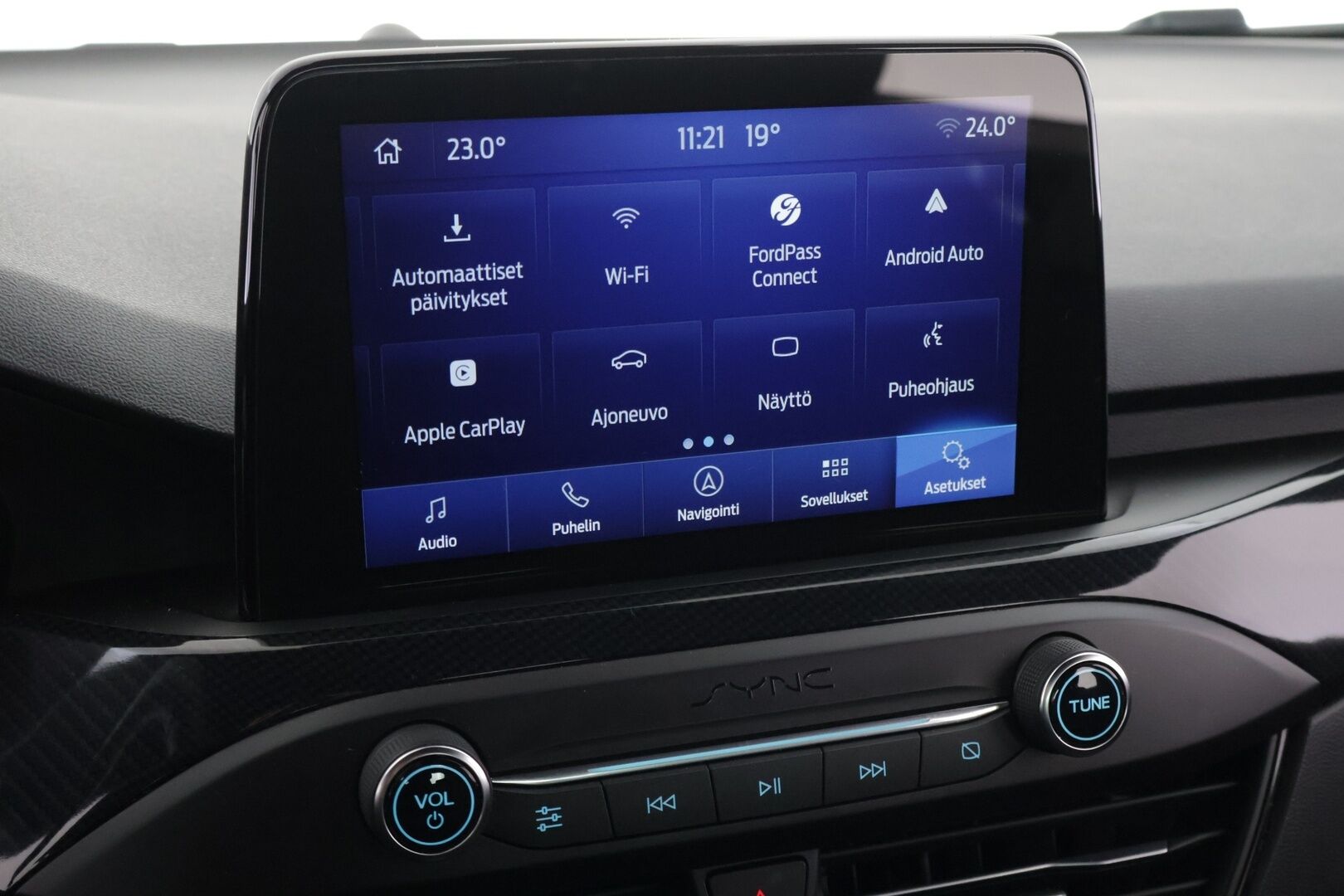 Ford Focus 2020 1,5 TDCi EcoBlue 120hv Start/Stop A8 ST-Line 5-ovinen *HUD / Vakkari / Tutkat / Apple carplay* - *Suomi auto / HUD / Näyttävä / ST-Line*