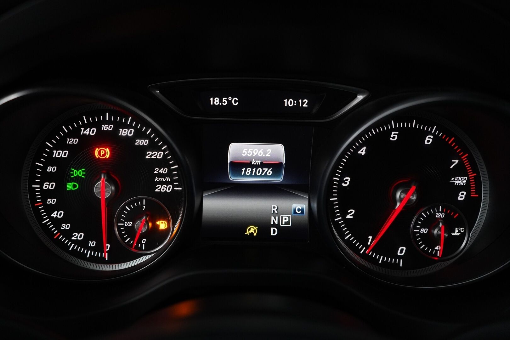 Mercedes-Benz CLA 2018 180 Premium Business A *Kamera / Lohko / LED* - Juuri huollettu / Kahdet hyvät renkaat - HULLUT VÄLIPÄIVÄT KORKOTARJOUS 2,49%