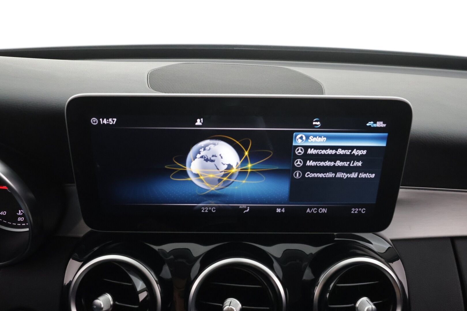 Mercedes-Benz C 2019 200 d A Business Avantgarde * Vakkari / P.kamera / LED / Navi / Puolinahat / Lohko+Sisä * - Suomi-auto / Kahdet renkaat aluvanteilla / Merkkihuollettu