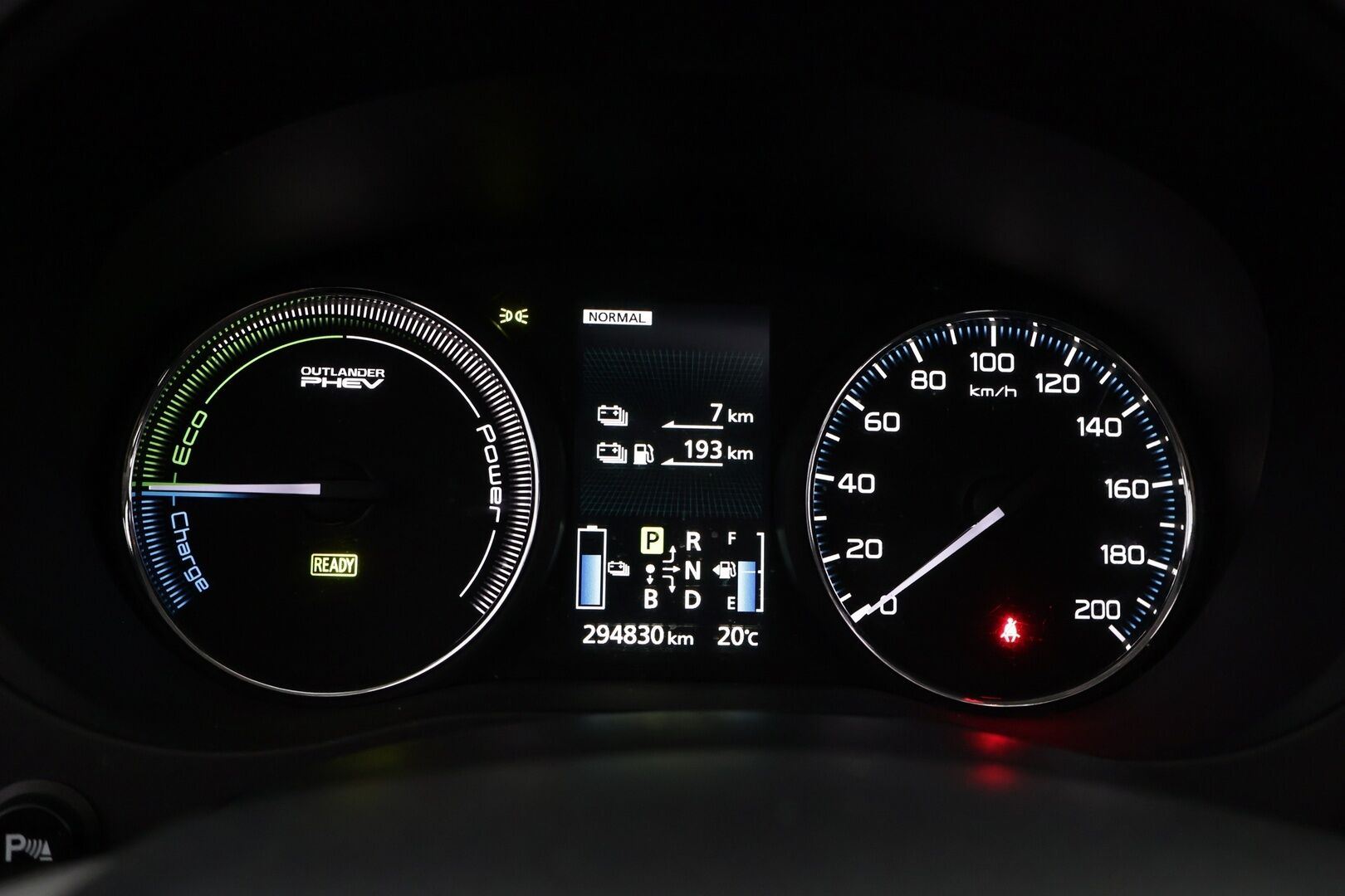 Mitsubishi Outlander 2013 Intense Plus 4WD 5P - YritysOutlet - Myydään vain yrityksille - – Tämä auto myydään YritysOutlet -valikoimasta vain yritykselle