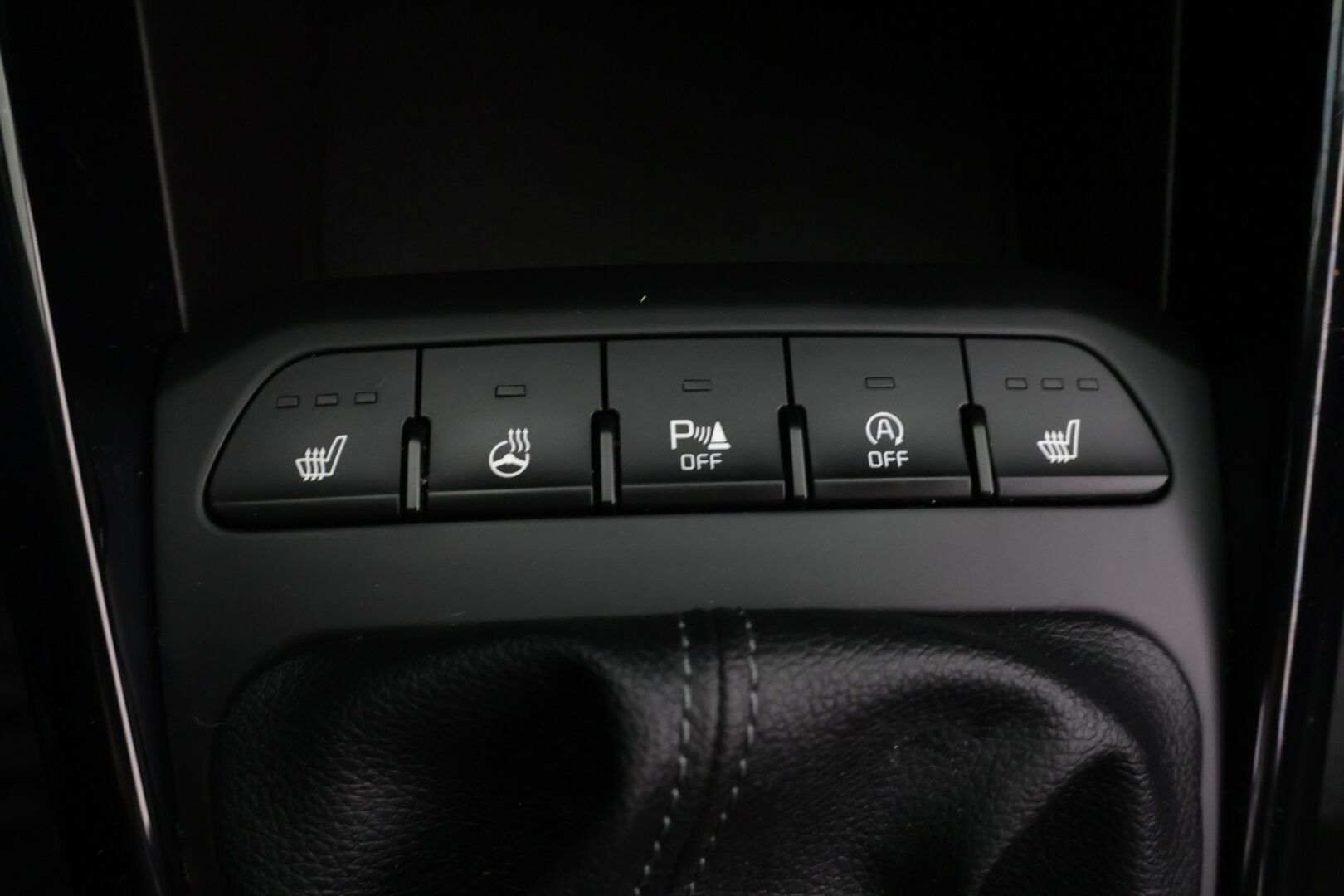 Kia Rio 2018 1,0 T-GDI ISG 100hv EX EcoDynamics / P. Kamera / Bluetooth / Vakkari / Ratinlämmitin / Lohko+sisäpuhallin - Suomi-Auto / 2 x aluvanteet / Hyväkuntoiset nastat /