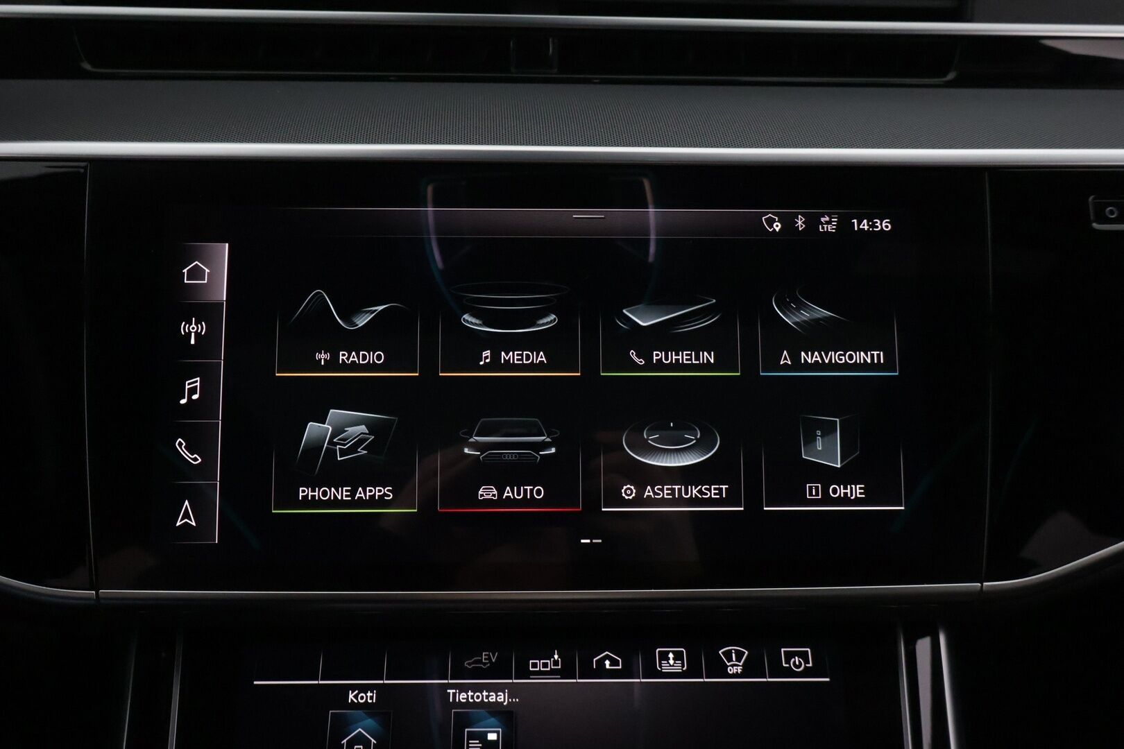 Audi A8 2020 Sedan 60 TFSI e *Huippuvarusteet / Bang&Olufsen / HUD / 360° / Hierovat & Ilmastoidut Muistinahat / Ilma-alusta / Soft-close* - Matrix LED - Laser lisäpitkillä / 2x Audin aluvanteet / Lasikattoluukku / Merkkihuollettu! - HULLUT JOULUT KORKOTARJOUS 2,49% 