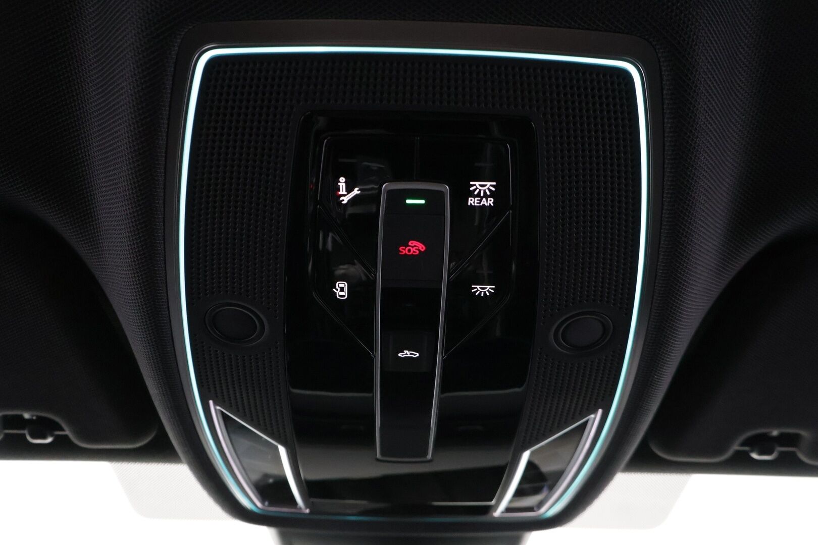 Audi A8 2020 Sedan 60 TFSI e *Huippuvarusteet / Bang&Olufsen / HUD / 360° / Hierovat & Ilmastoidut Muistinahat / Ilma-alusta / Soft-close* - Matrix LED - Laser lisäpitkillä / 2x Audin aluvanteet / Lasikattoluukku / Merkkihuollettu! - HULLUT JOULUT KORKOTARJOUS 2,49% 