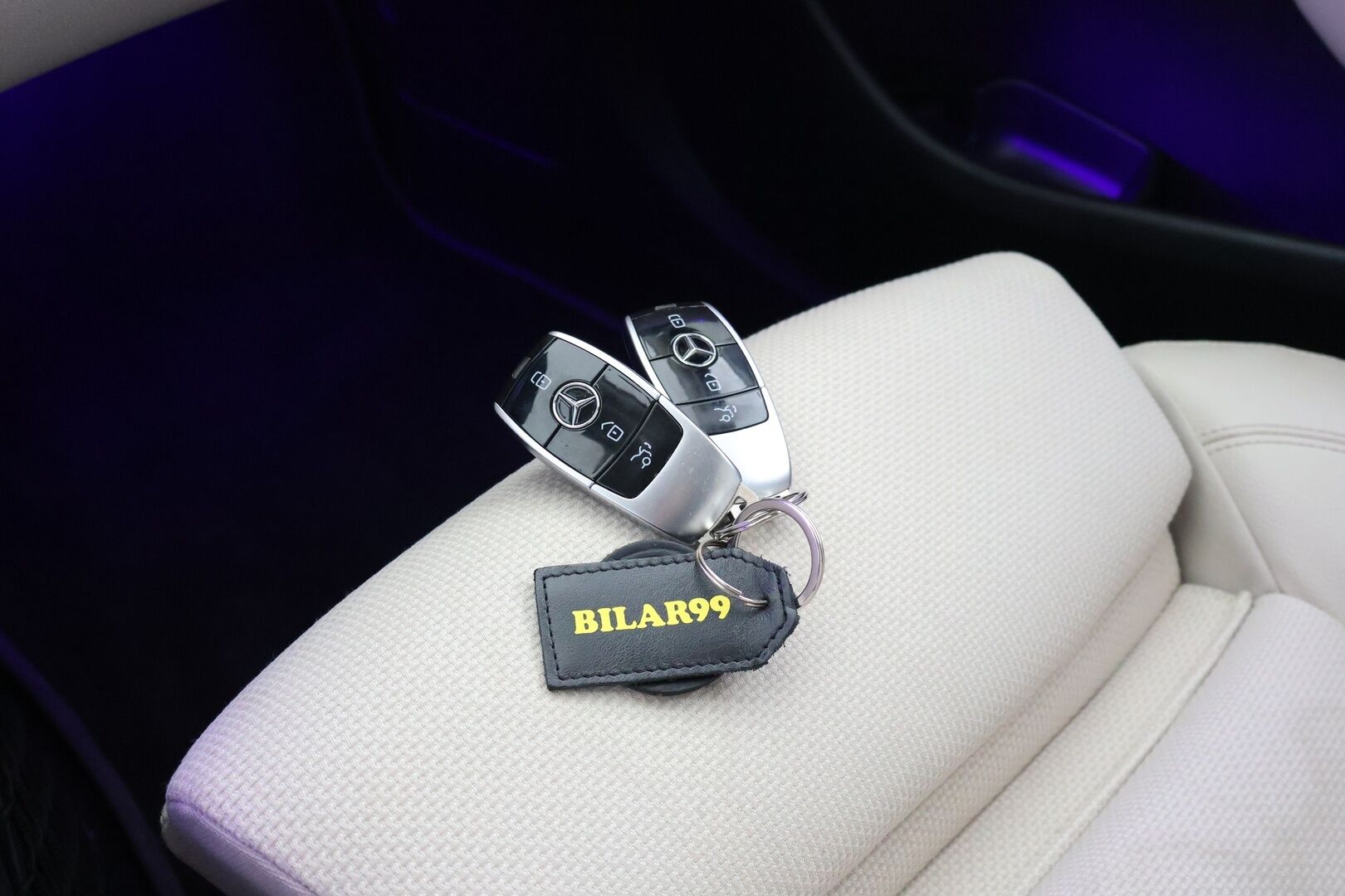 Mercedes-Benz E 2019 300 de A Business Avantgarde - Suomi-Auto | BLIS | Burmester | Multibeam LED | P. Kamera | Urheiluistuimet