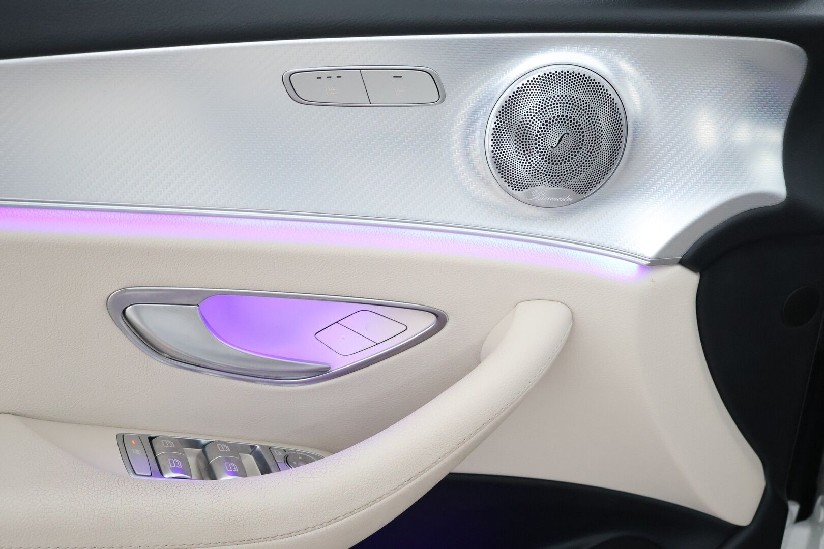 Mercedes-Benz E 2019 300 de A Business Avantgarde - Suomi-Auto | BLIS | Burmester | Multibeam LED | P. Kamera | Urheiluistuimet