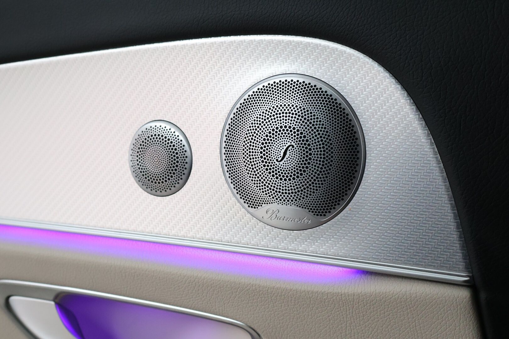 Mercedes-Benz E 2019 300 de A Business Avantgarde - Suomi-Auto | BLIS | Burmester | Multibeam LED | P. Kamera | Urheiluistuimet