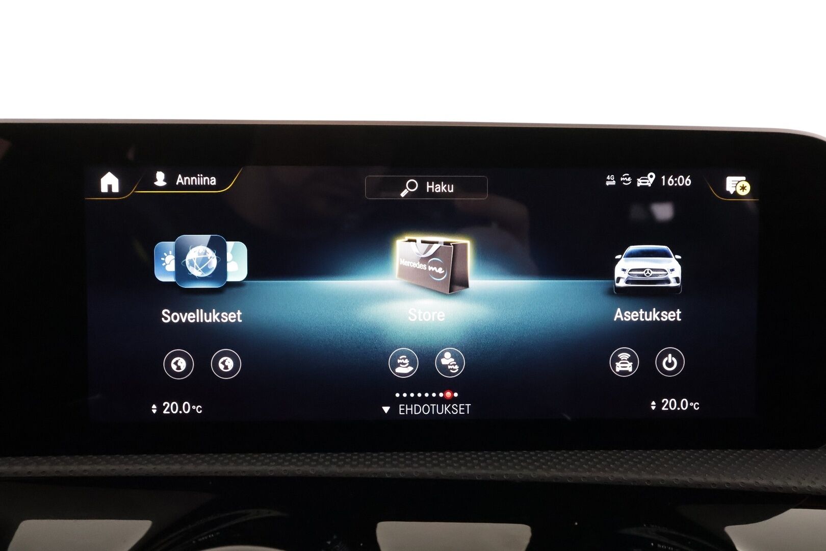 Mercedes-Benz A 2019 180 A Business AMG - | Distronic Pro | P.kamera | widescreen | Burmester | Puolinahat Sporttipenkit | LED | Suomi-auto | Kahdet Renkaat |