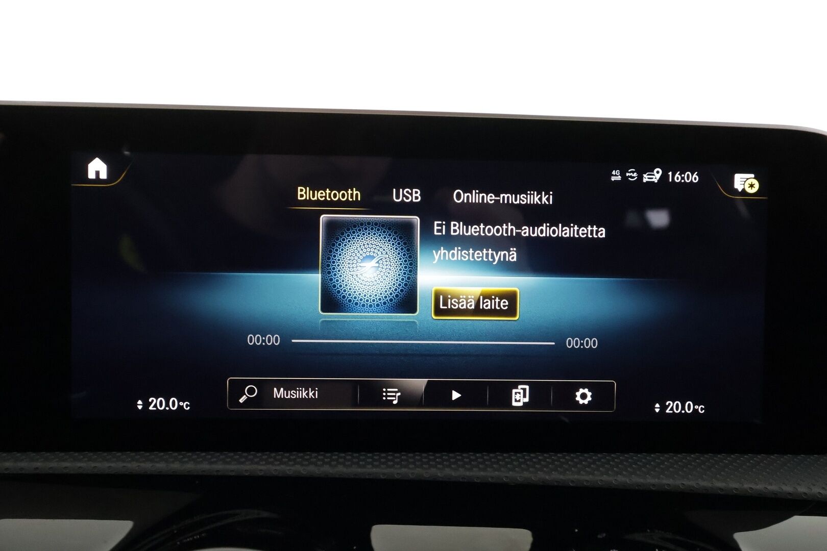 Mercedes-Benz A 2019 180 A Business AMG - | Distronic Pro | P.kamera | widescreen | Burmester | Puolinahat Sporttipenkit | LED | Suomi-auto | Kahdet Renkaat |