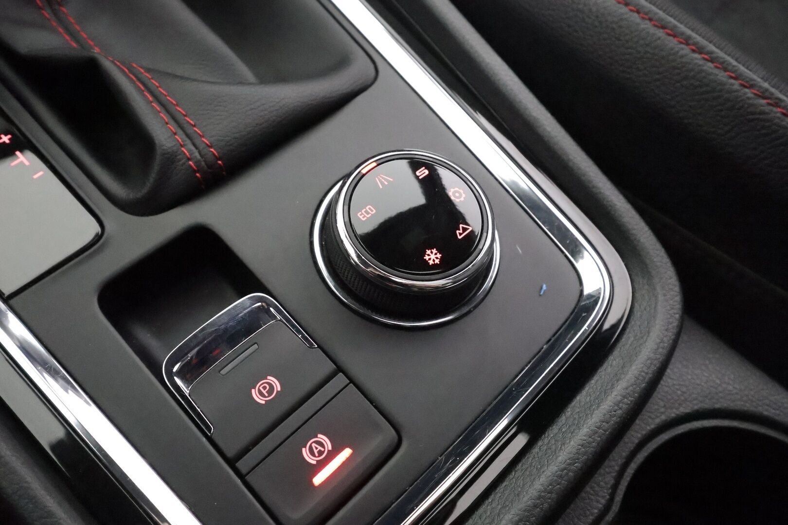 Seat Ateca 2019 2,0 TSI 190 4DRIVE FR Business DSG - | ACC | Webasto | LED | Beats audio | P.Kamera | Digimittaristo | Apple&Android | Suomi-auto | Kahdet Renkaat |