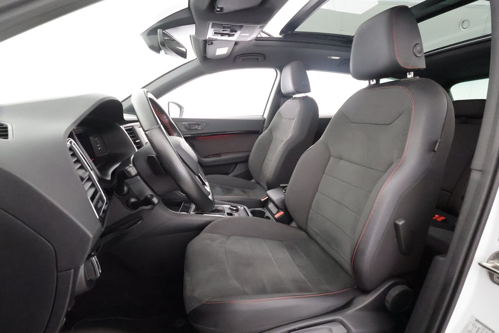 Seat Ateca 2019 2,0 TSI 190 4DRIVE FR Business DSG - | ACC | Webasto | LED | Beats audio | P.Kamera | Digimittaristo | Apple&Android | Suomi-auto | Kahdet Renkaat |