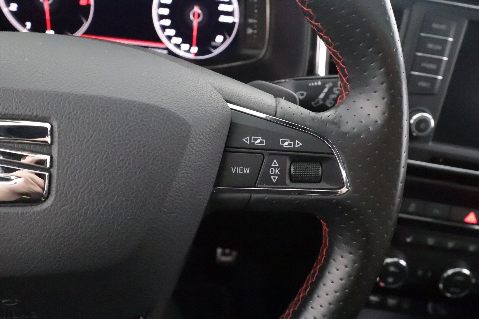 Seat Ateca 2019 2,0 TSI 190 4DRIVE FR Business DSG - | ACC | Webasto | LED | Beats audio | P.Kamera | Digimittaristo | Apple&Android | Suomi-auto | Kahdet Renkaat |