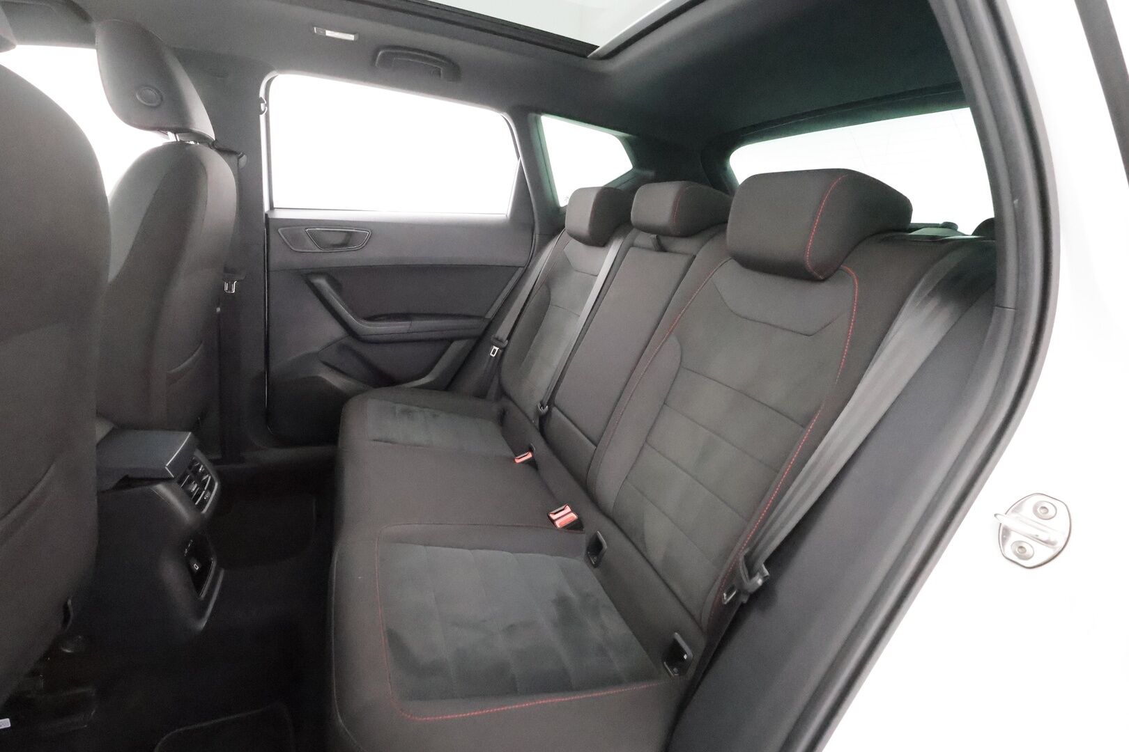 Seat Ateca 2019 2,0 TSI 190 4DRIVE FR Business DSG - | ACC | Webasto | LED | Beats audio | P.Kamera | Digimittaristo | Apple&Android | Suomi-auto | Kahdet Renkaat |