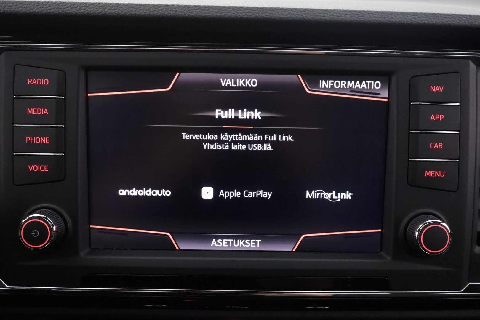 Seat Ateca 2019 2,0 TSI 190 4DRIVE FR Business DSG - | ACC | Webasto | LED | Beats audio | P.Kamera | Digimittaristo | Apple&Android | Suomi-auto | Kahdet Renkaat |