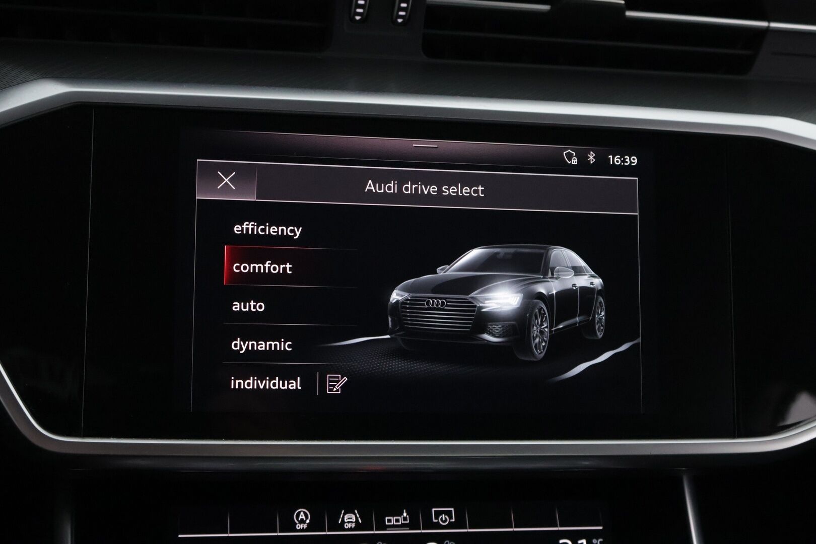Audi A6 2019 Sedan Business Sport 40 TDI MHEV quattro S tronic - Webasto | Vetokoukku | Adapt.LED | 360-Kamera | 4-Alue AC | Sporttipenkit | Matrix LED