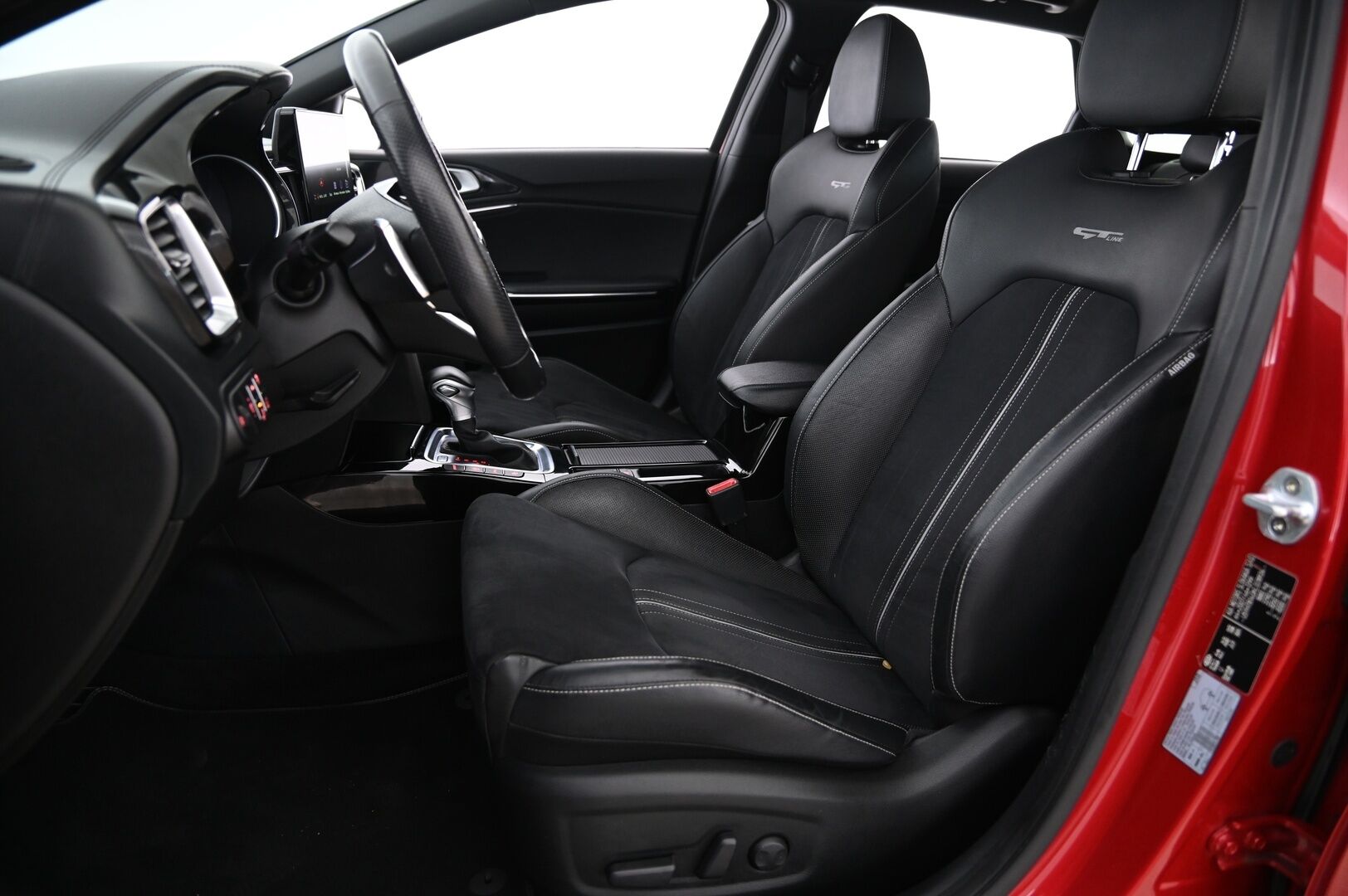 Kia Ceed 2019 1,4 T-GDI ISG 140hv GT-Line Business Premium SW DCT A/T EcoDynamics *ACC / Muistipenkki / Kattoikkuna / P.kamera / LED* - *Merkkihuollettu Suomi-auto / JBL / Lohkolämmitin sisätilanlämmittimellä*