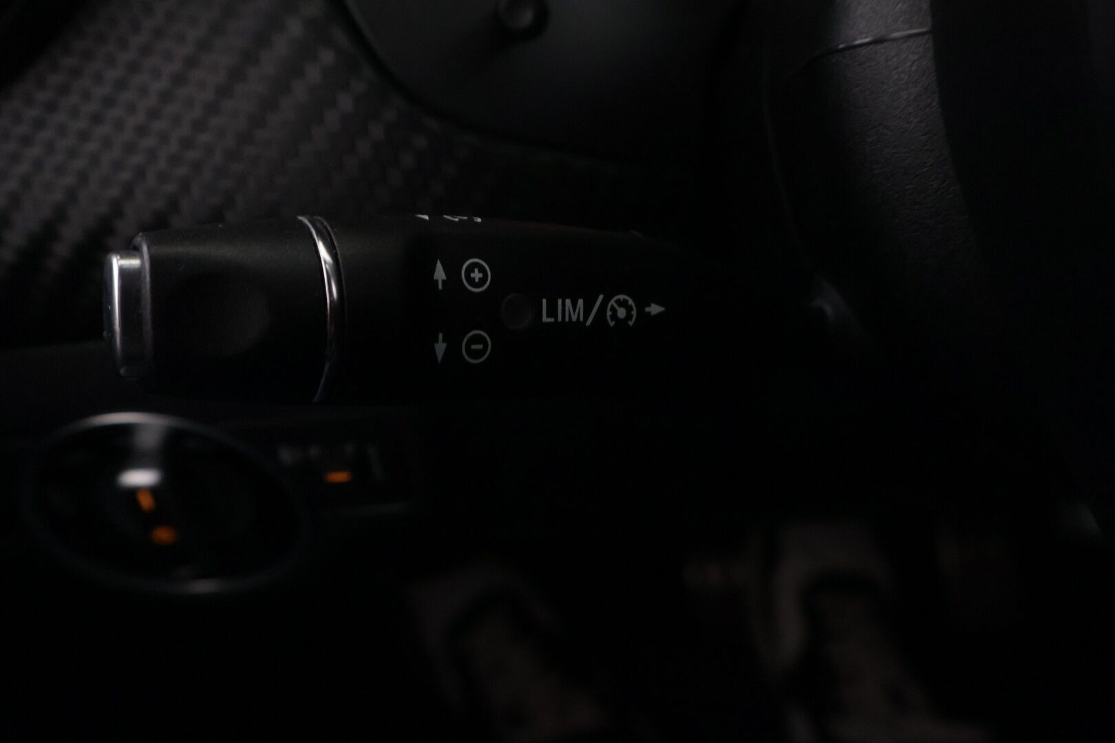 Mercedes-Benz A 2014 180 Farmari * AMG / P-Kamera / Vakkari / Lohko * - *Juuri katsastettu / Juuri huollettu*