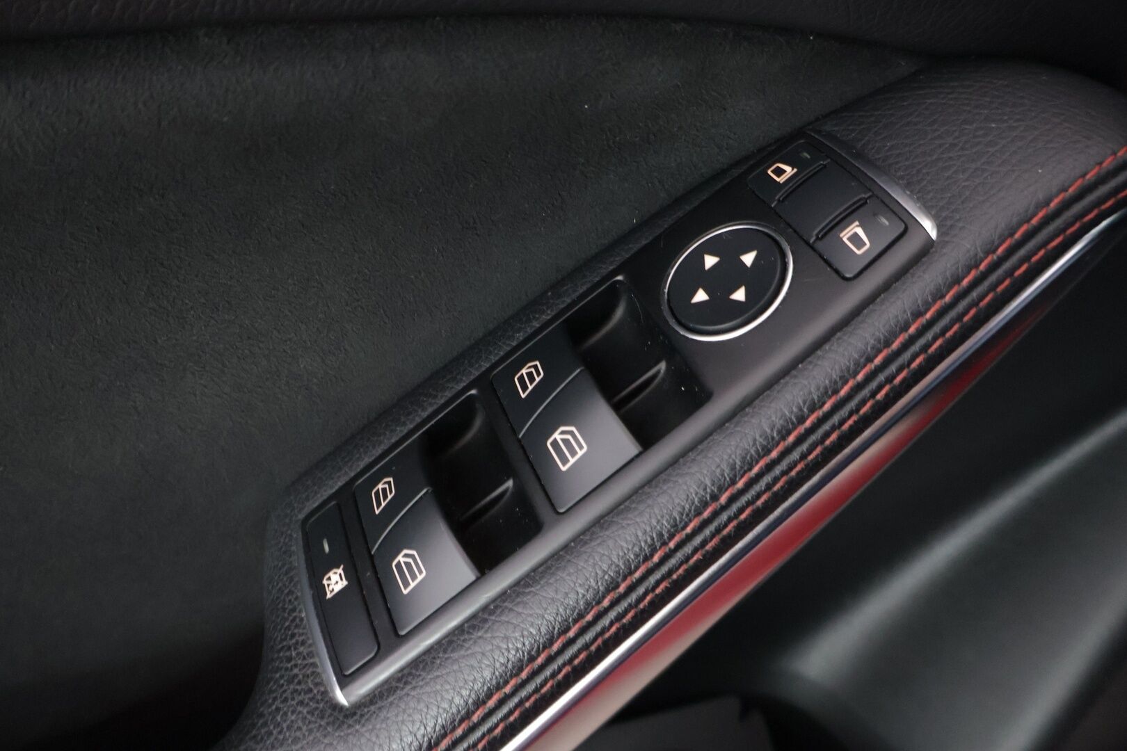 Mercedes-Benz A 2014 180 Farmari * AMG / P-Kamera / Vakkari / Lohko * - *Juuri katsastettu / Juuri huollettu*