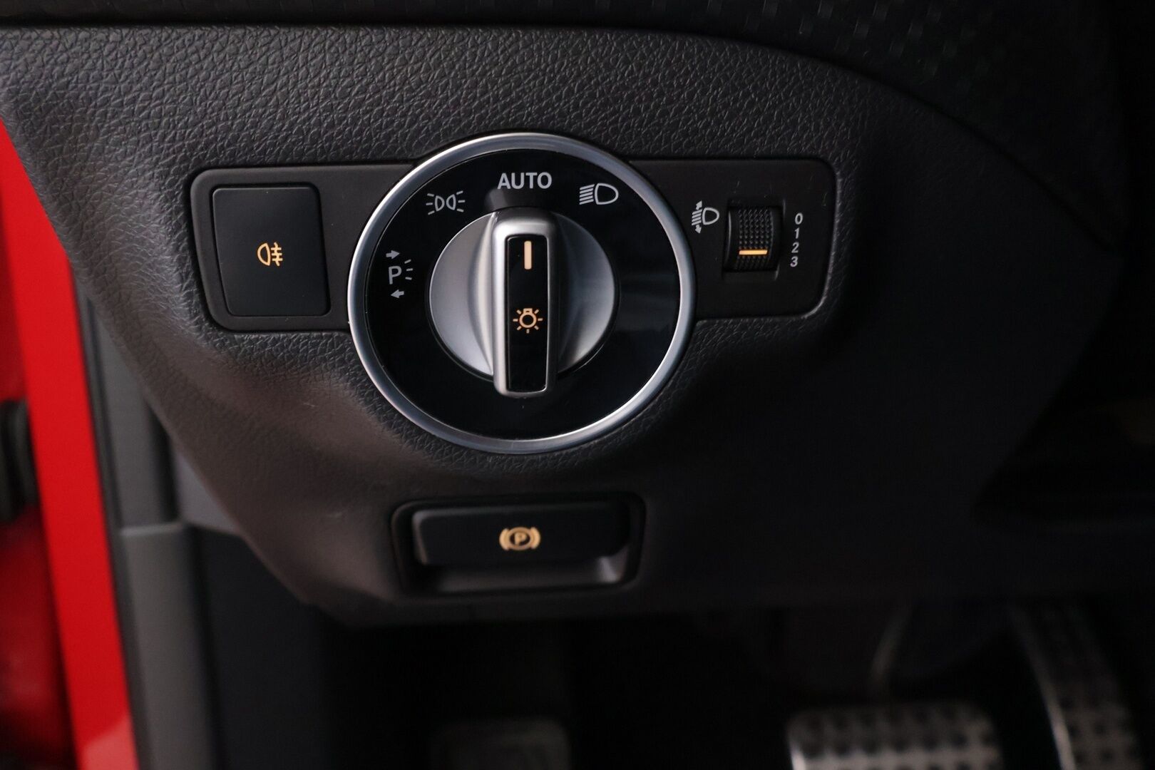 Mercedes-Benz A 2014 180 BE AMG A  *P-Kamera / Vakkari / Lohko / Aut.Ilmastointi* - *Juuri katsastettu / Juuri huollettu*