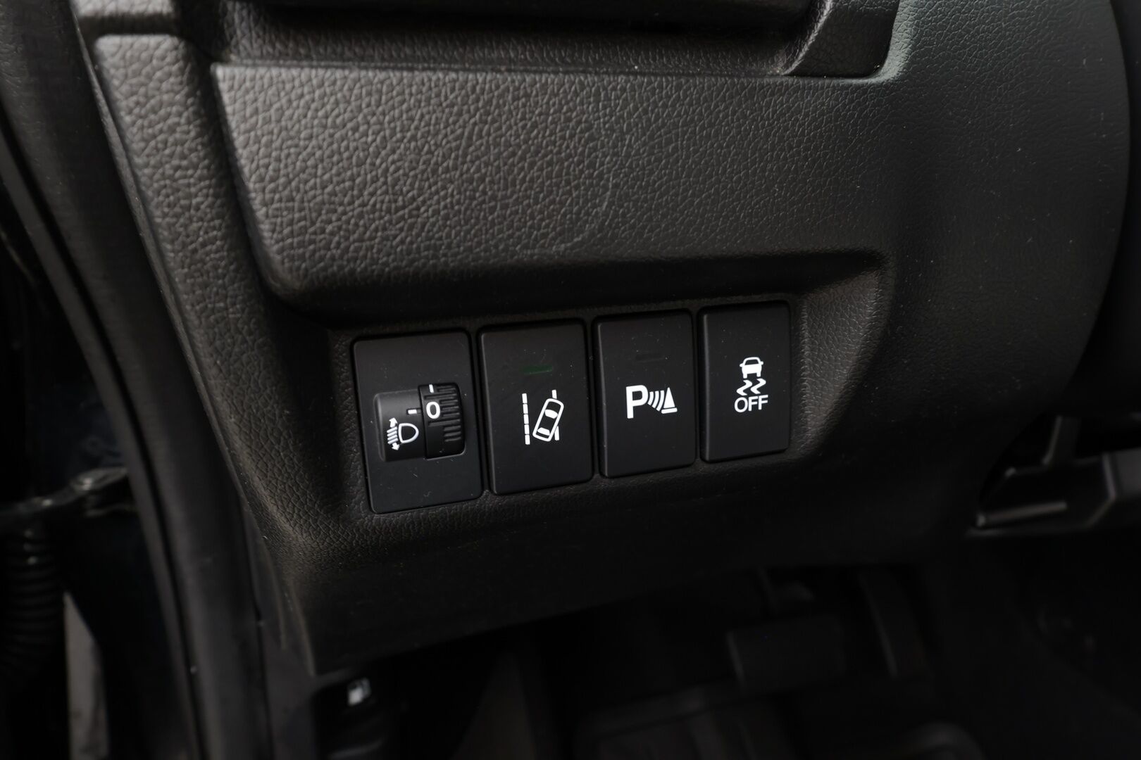 Honda Jazz 2020 1,3 Comfort CVT * Suomi-auto / Vakkari / Kaistavahti / Ilmastointi / Lohkolämmitin * - Kahdet renkaat aluvanteilla / Merkkihuollettu - HULLU BLACKWEEK KORKOTARJOUS 2,49%