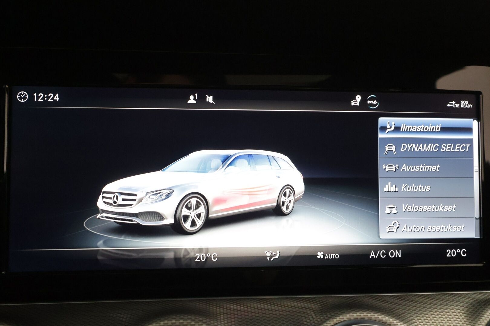 Mercedes-Benz E 2018 220 d 4Matic T A Business AMG - Burmester | Panorama | Webasto | Koukku | ACC | Multibeam | 360 | Sportpenkit | Kahdet renkaat aluvanteilla