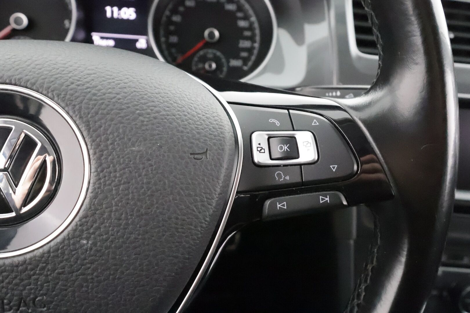 Volkswagen Golf 2015 Variant Alltrack 2,0 TDI 135 kW (184 hv) 4MOTION DSG * ACC / Xenon / Koukku / Lohko / P.kamera * - 1.Om Suomi-auto / Kahdet Renkaat