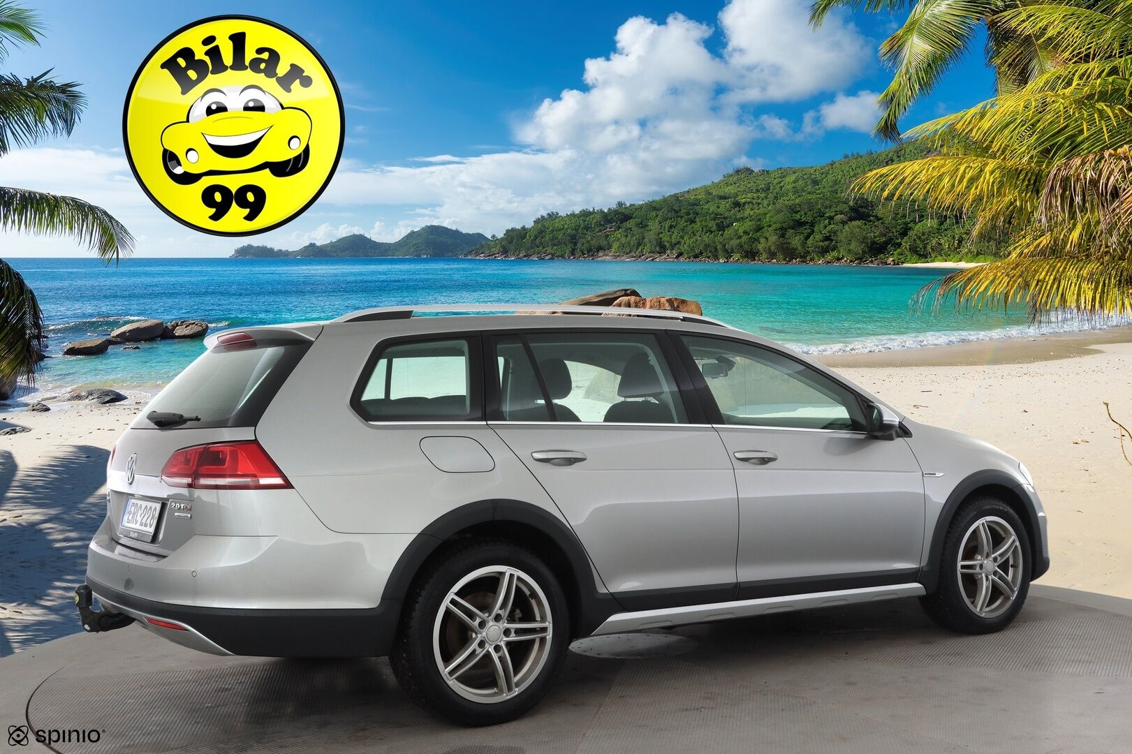 Volkswagen Golf 2015 Variant Alltrack 2,0 TDI 135 kW (184 hv) 4MOTION DSG * ACC / Xenon / Koukku / Lohko / P.kamera * - 1.Om Suomi-auto / Kahdet Renkaat