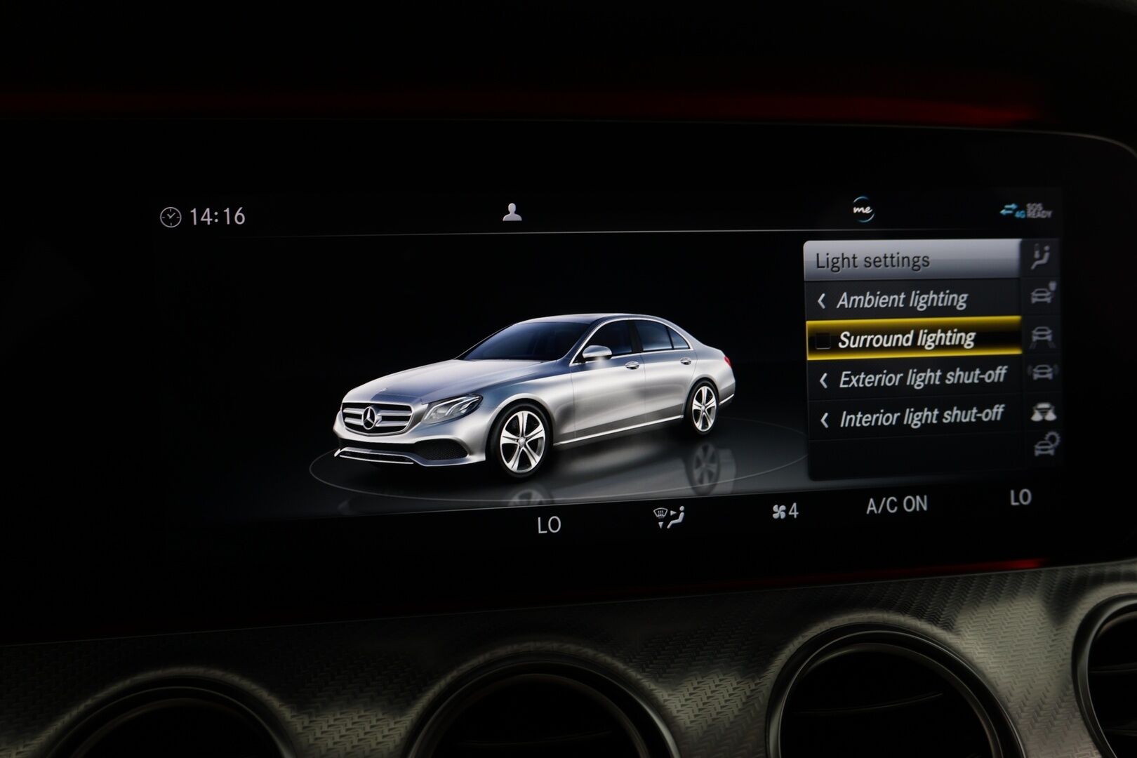Mercedes-Benz E 2019 300 e A Business Avantgarde Edition EQ Power - Suomi-auto / LED High Performance / Widescreen / Navi / BLIS / Apple & Android / Ambient / Puolinahat / Koukku