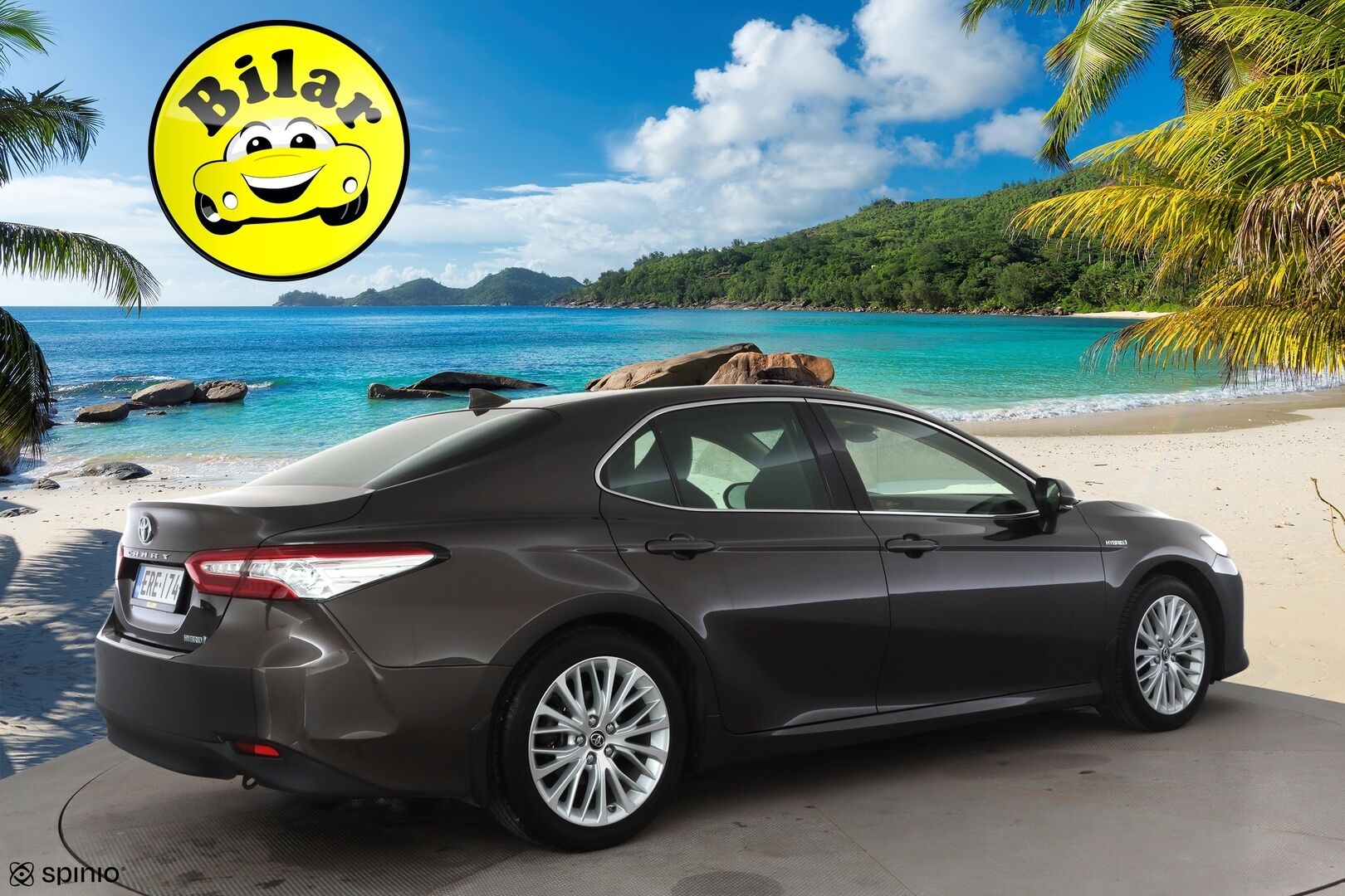 Toyota Camry 2019 2,5 Hybrid Premium Business - | ACC | Polttoainelämmitin | HUD | JBL | Sähkönahat | Navi | Keyless | P.kamera | Ohjausapu | BSM | RSA | Merkkihuollot | 2x renkaat aluin | 