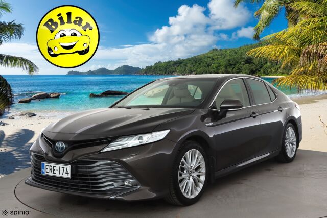 Toyota Camry 2019