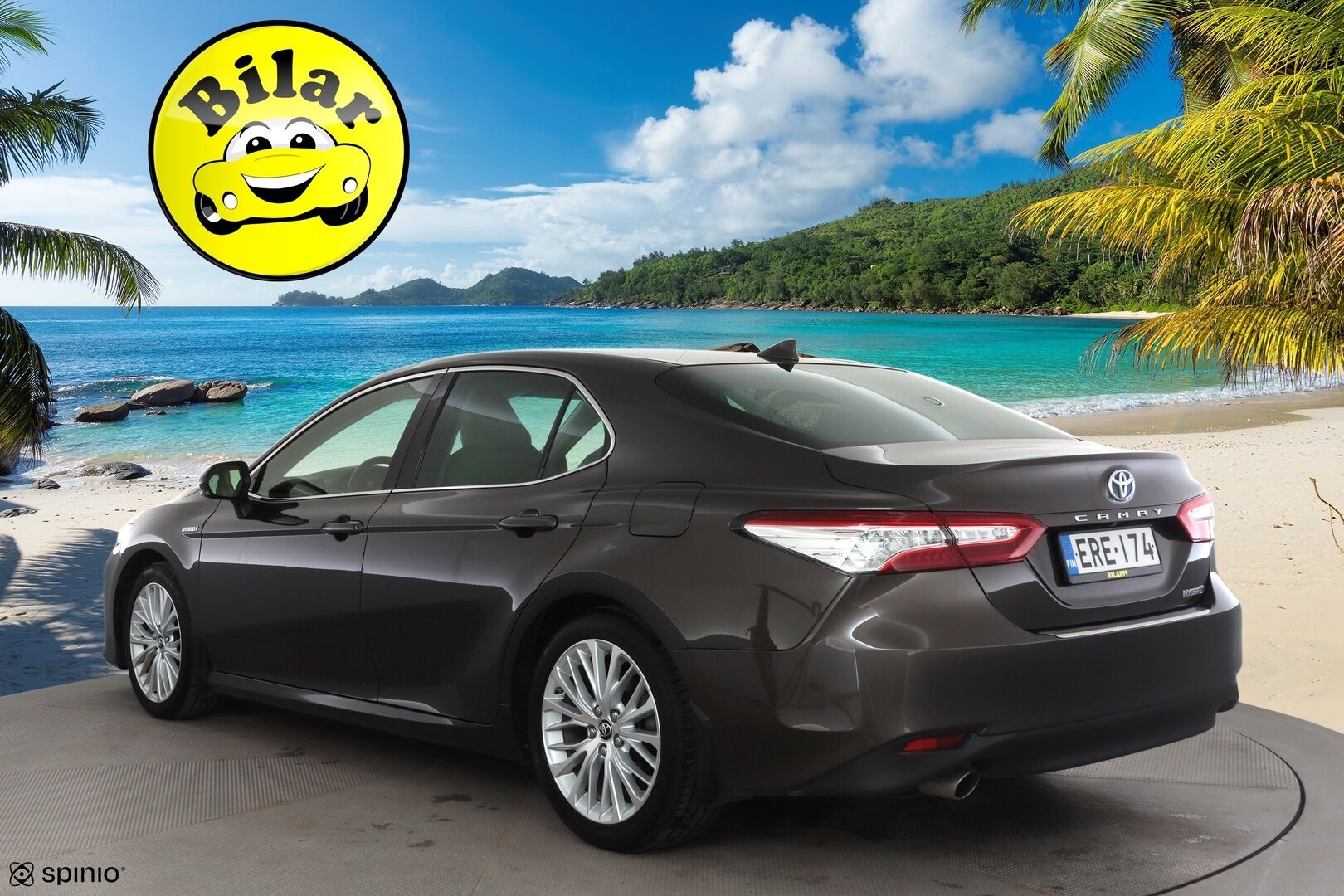 Toyota Camry 2019 2,5 Hybrid Premium Business - | ACC | Polttoainelämmitin | HUD | JBL | Sähkönahat | Navi | Keyless | P.kamera | Ohjausapu | BSM | RSA | Merkkihuollot | 2x renkaat aluin | 