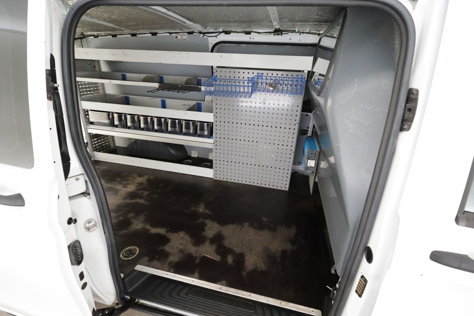 Mercedes-Benz Vito 2019 114CDI 4x4-3,2/34K pitkä A3 A * ALV / Webasto / Vakkari / P.kamera / Koukku / Bluetooth / 2xRenkaat * - 1.Om Suomi-auto / Merkkihuollettu / Lisävalot - HULLUT JOULUT KORKOTARJOUS 2,49% 