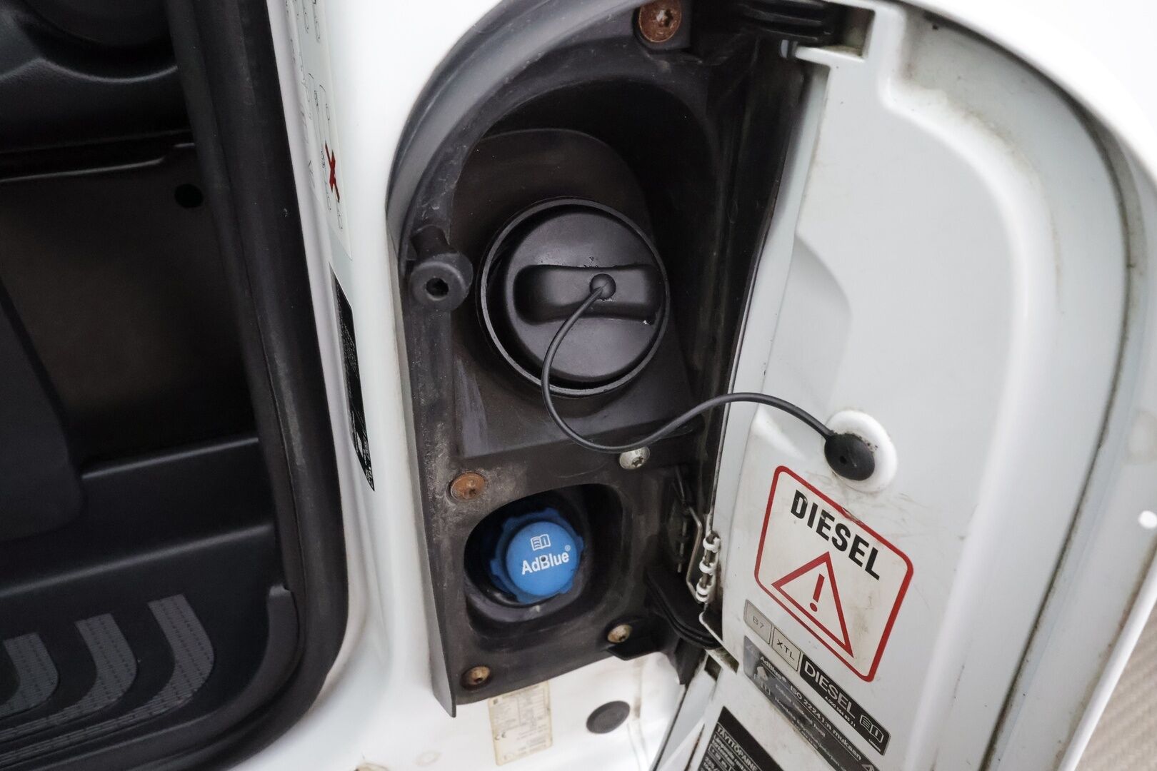 Mercedes-Benz Vito 2019 114CDI 4x4-3,2/34K pitkä A3 A * ALV / Webasto / Vakkari / P.kamera / Koukku / Bluetooth / 2xRenkaat * - 1.Om Suomi-auto / Merkkihuollettu / Lisävalot - HULLUT JOULUT KORKOTARJOUS 2,49% 