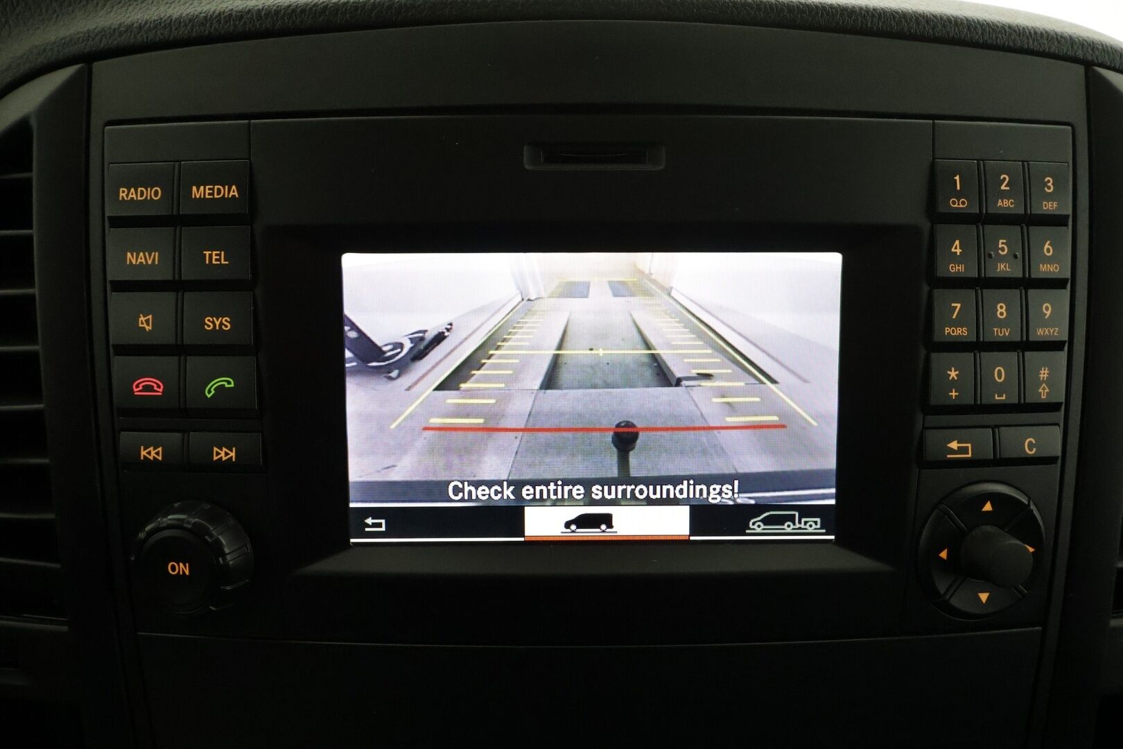 Mercedes-Benz Vito 2019 114CDI 4x4-3,2/34K pitkä A3 A * ALV / Webasto / Vakkari / P.kamera / Koukku / Bluetooth / 2xRenkaat * - 1.Om Suomi-auto / Merkkihuollettu / Lisävalot - HULLUT JOULUT KORKOTARJOUS 2,49% 